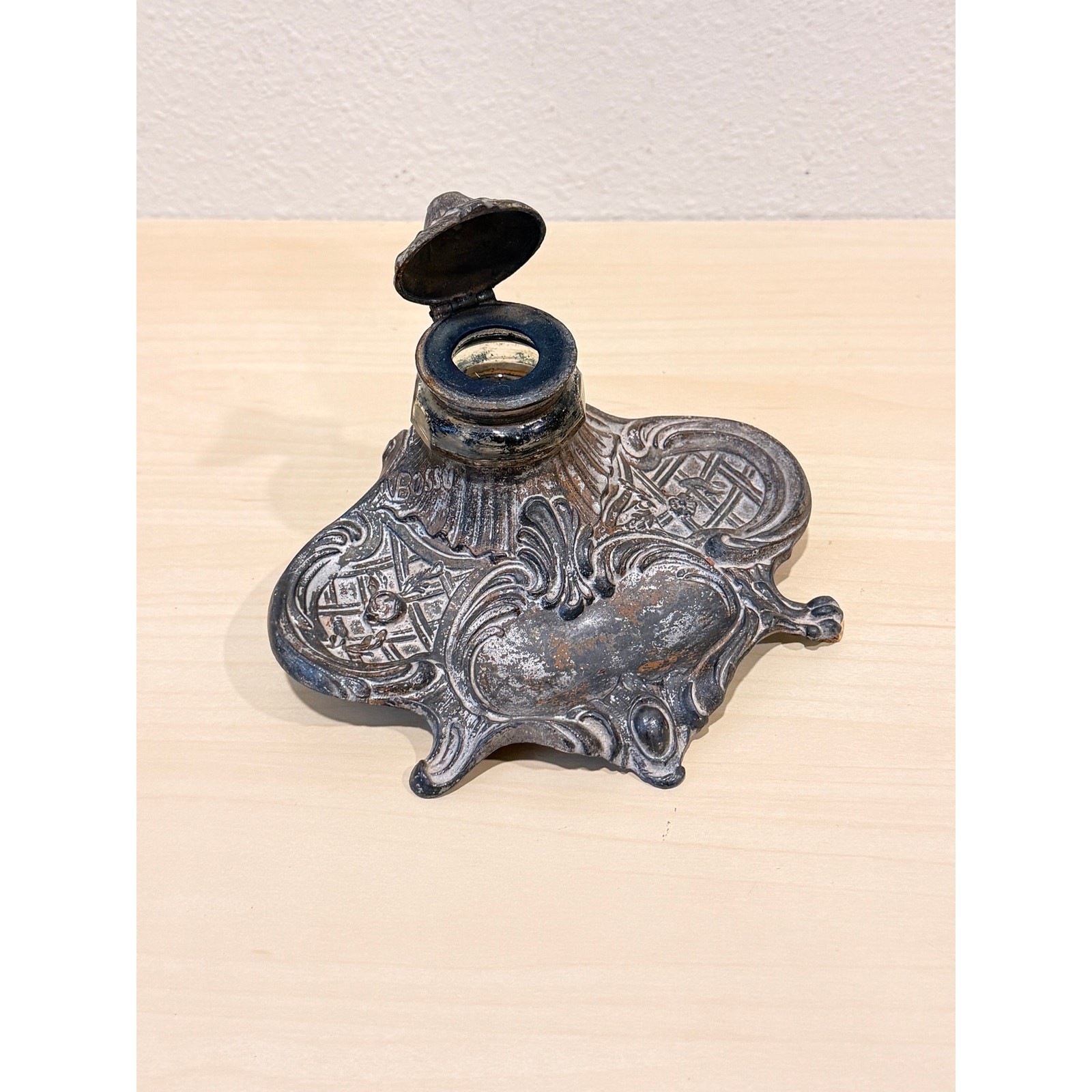 Antique French Art Nouveau Desk Inkwell Marked Bossu Spelter Glass Well Insert