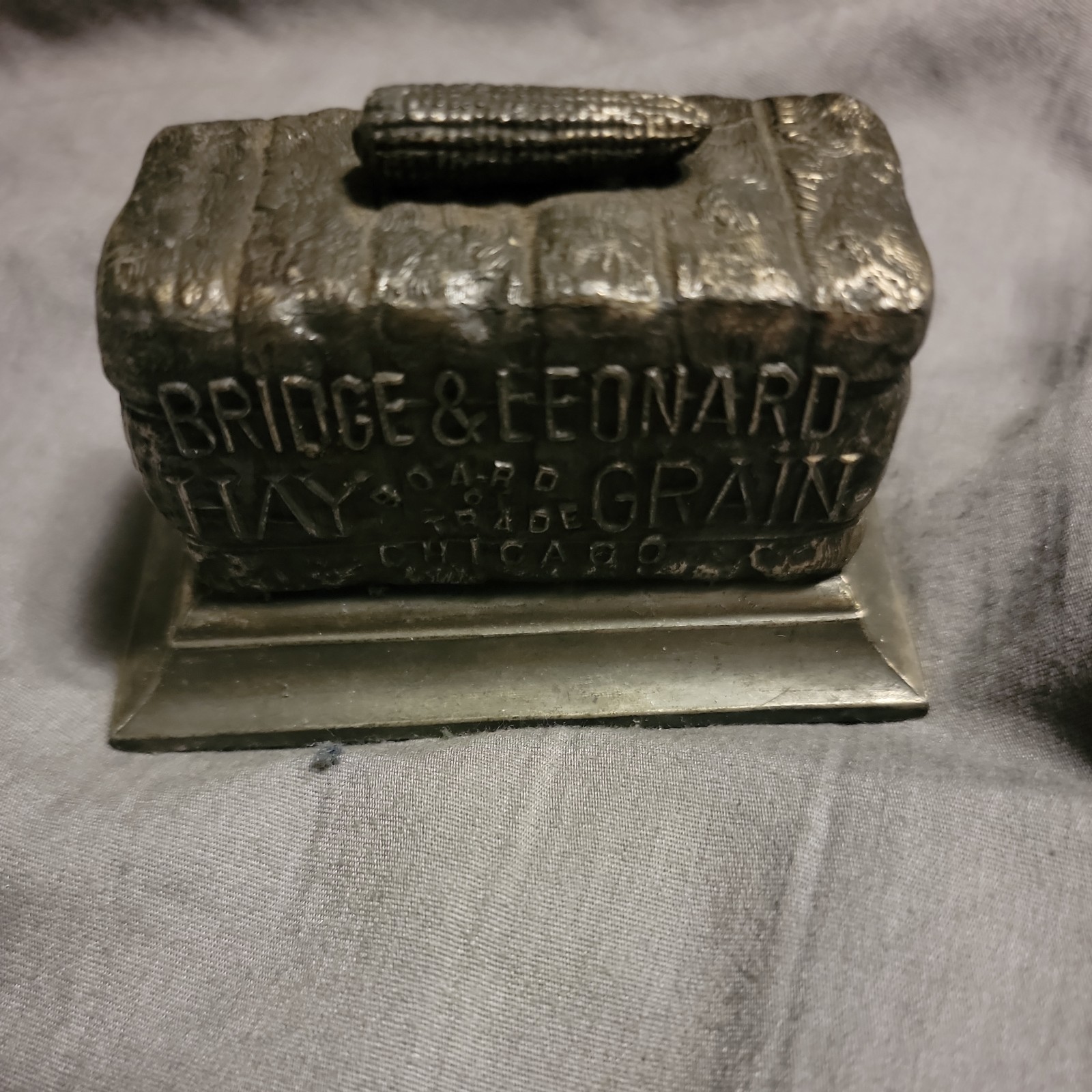 Antique Advertising Paperweight-Bridge & Leonard Grain-Hay Chicago board trade Antique Advertising Paperweight-Bridge & Leonard Grain-Hay Chicago board trade