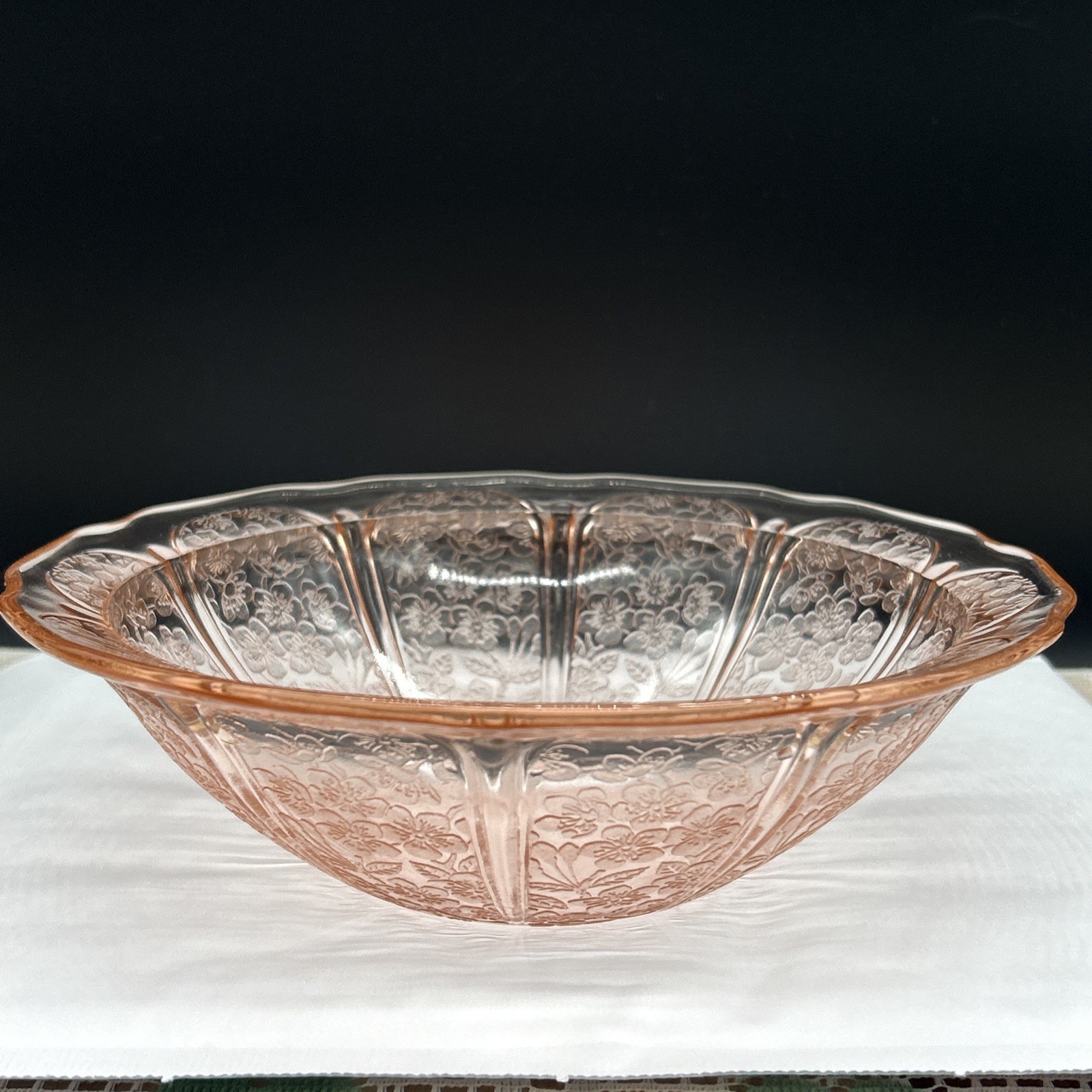 Jeannette Cherry Blossom Pink Large Berry Bowl 8 1/2” Jeannette Cherry Blossom Pink Large Berry Bowl 8 1/2”
