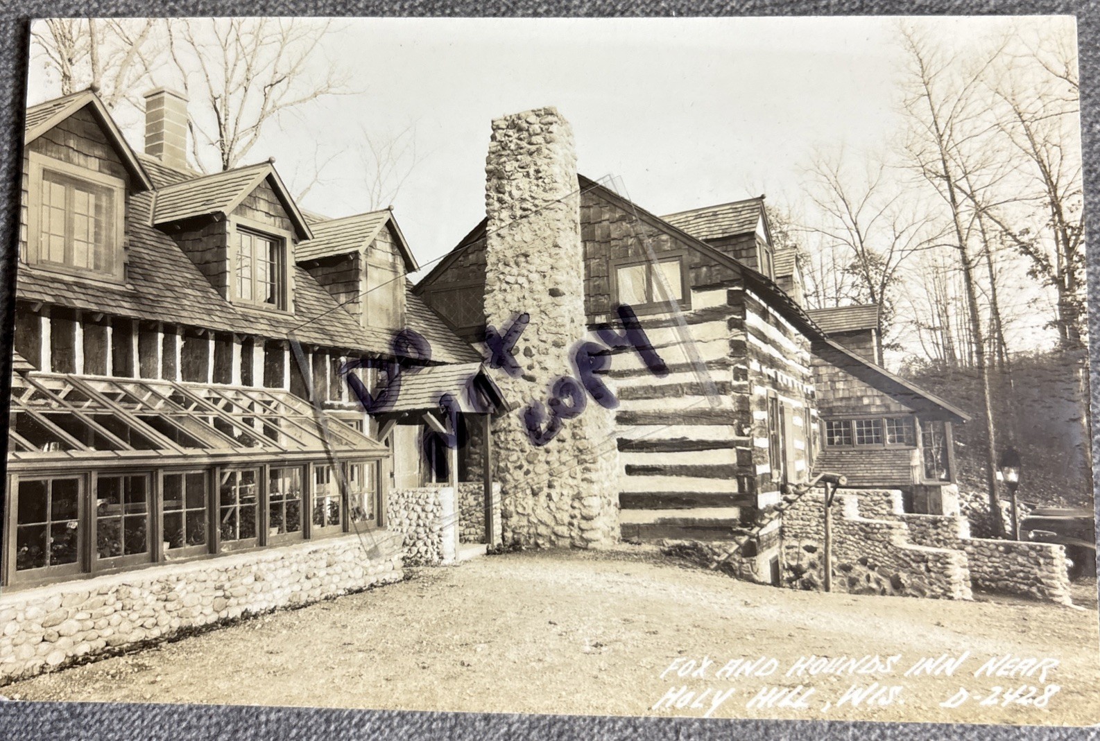 Postcard RPPC WI Hubertus Wisconsin Fox And Hounds Inn Tavern Near Holy Hill Wis
