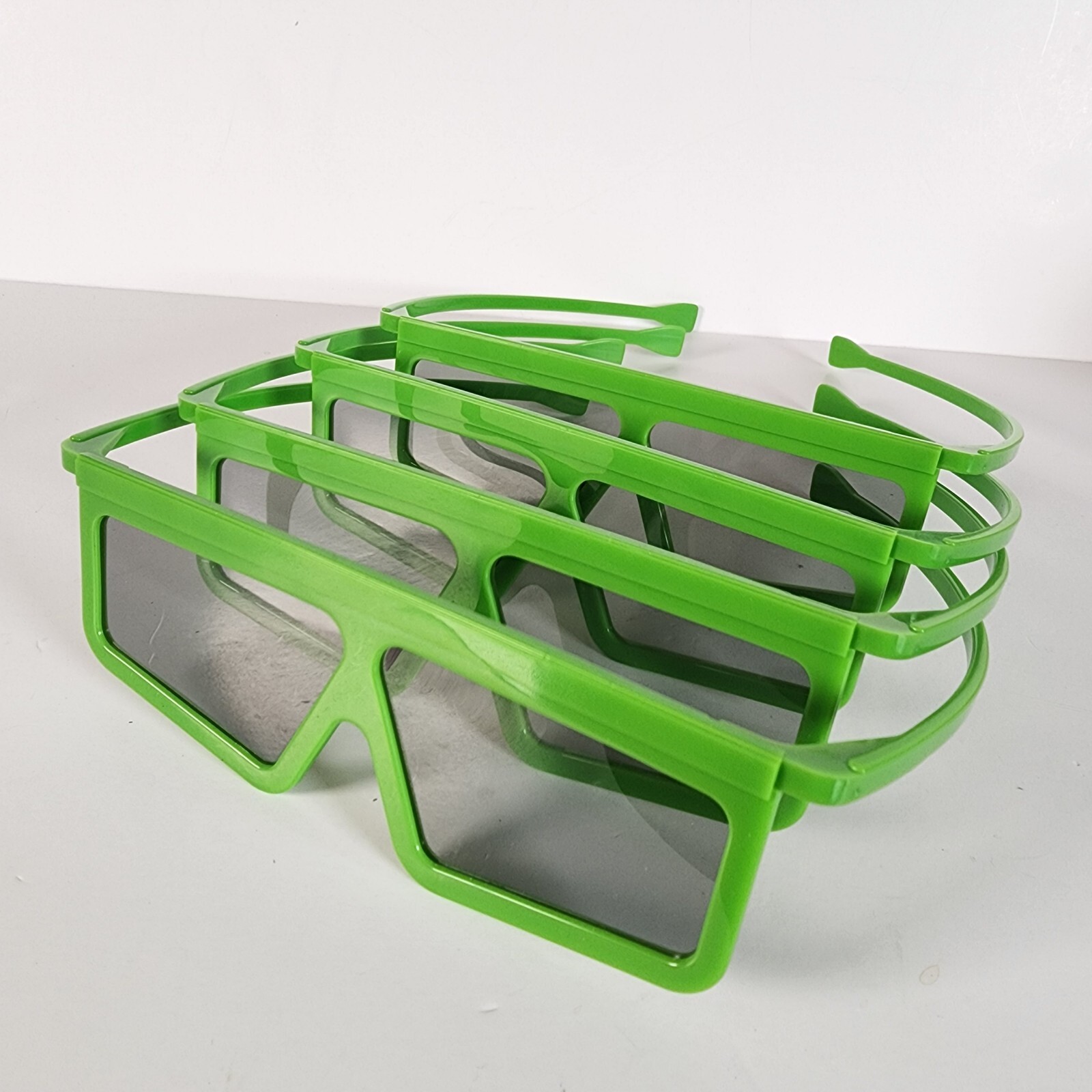 4 Universal Studios Orlando Shrek 4-D 3D Green Glasses Prop Universal Orlando 4D