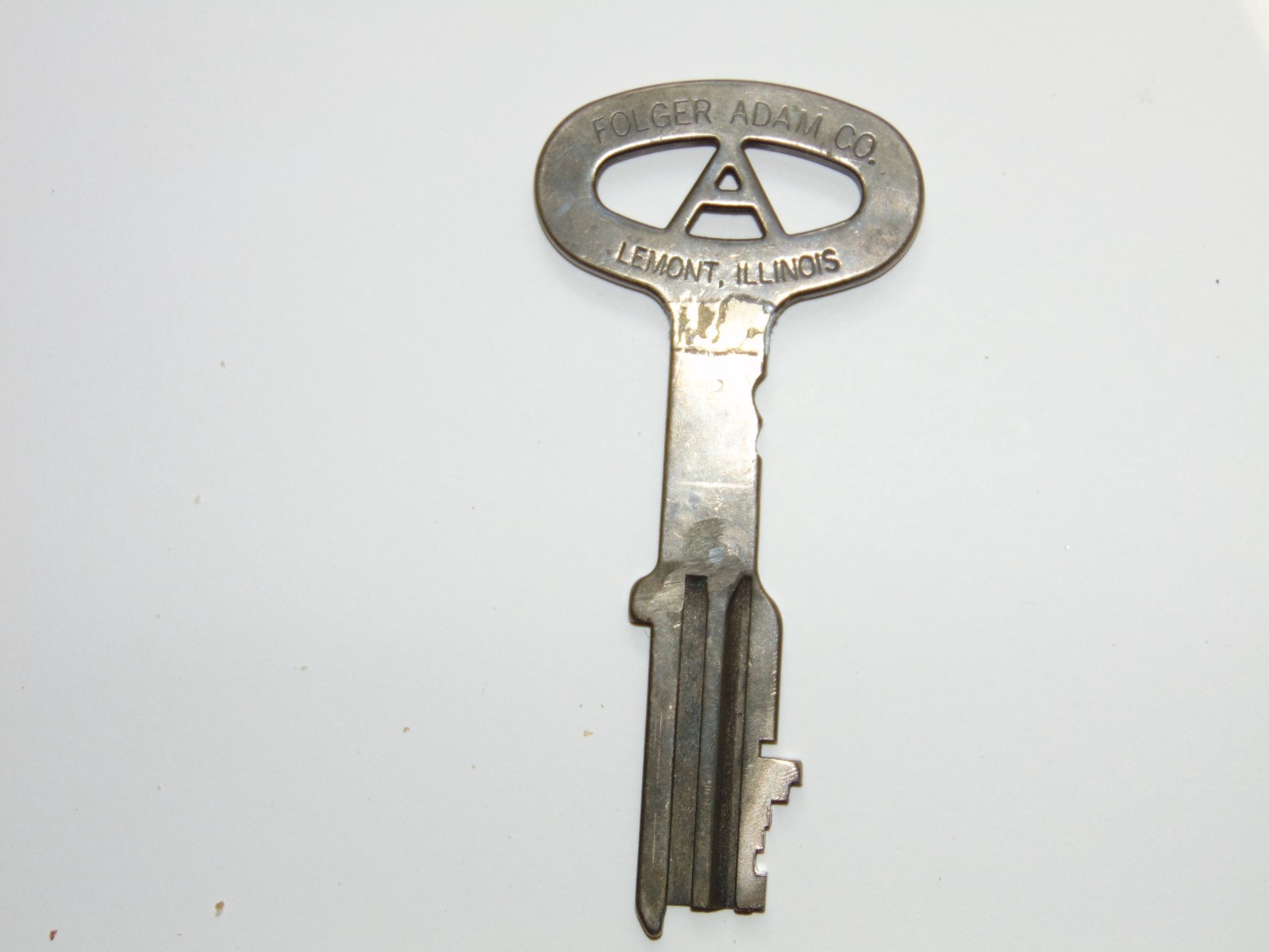 Vintage Brass FOLGER ADAM ~LEMONT ILLINOIS~ Jail Prison Cell Door Key-5\