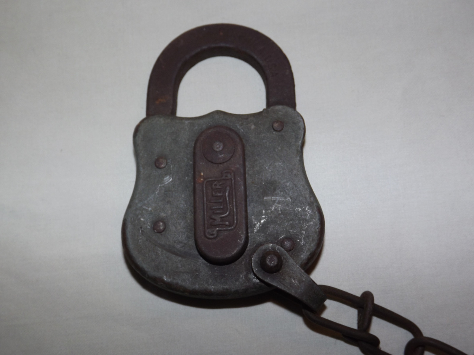 VINTAGE  1800S MILLER LOCK CO   IRON  PADLOCK LOCK