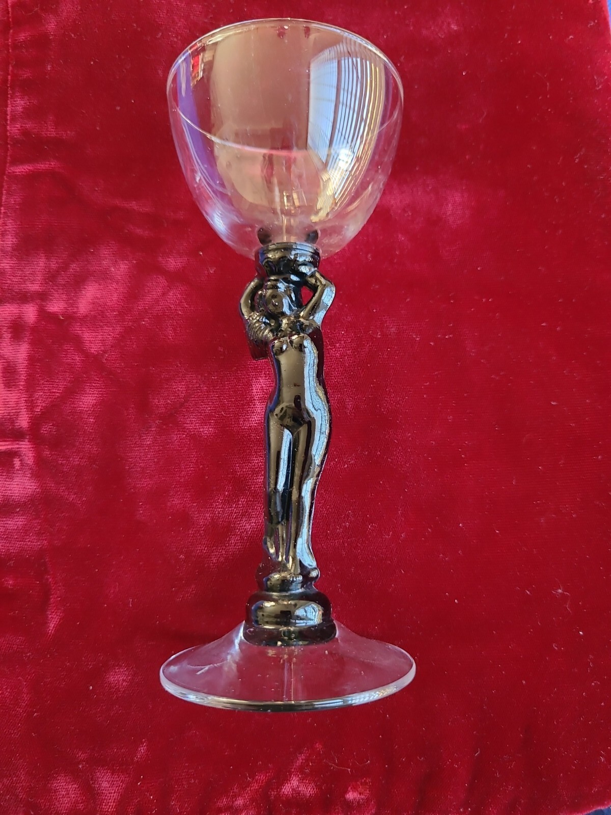CAMBRIDGE Glass Company Ebony Black Statuesque cocktail goblet #3011 nude stem CAMBRIDGE Glass Company Ebony Black Statuesque cocktail goblet #3011 nude stem