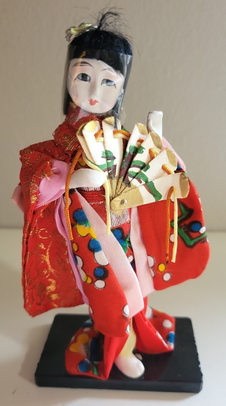 Vintage Japanese Geisha Doll On Stand 6 inch