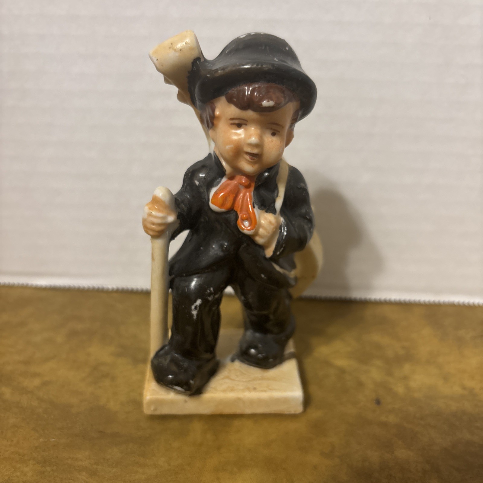 VTG Boy Figurine With Banjo On His Back Japan