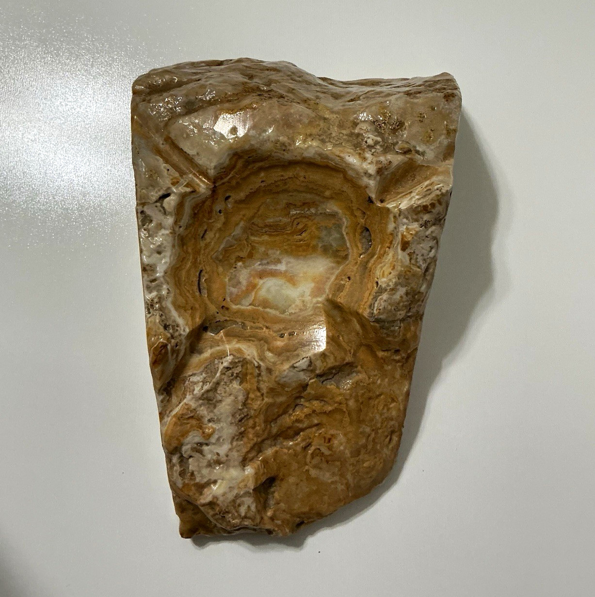 Vintage 1969 Mexican Onyx Banded Calcite Stone Ashtray Catchall 4.78 lbs.