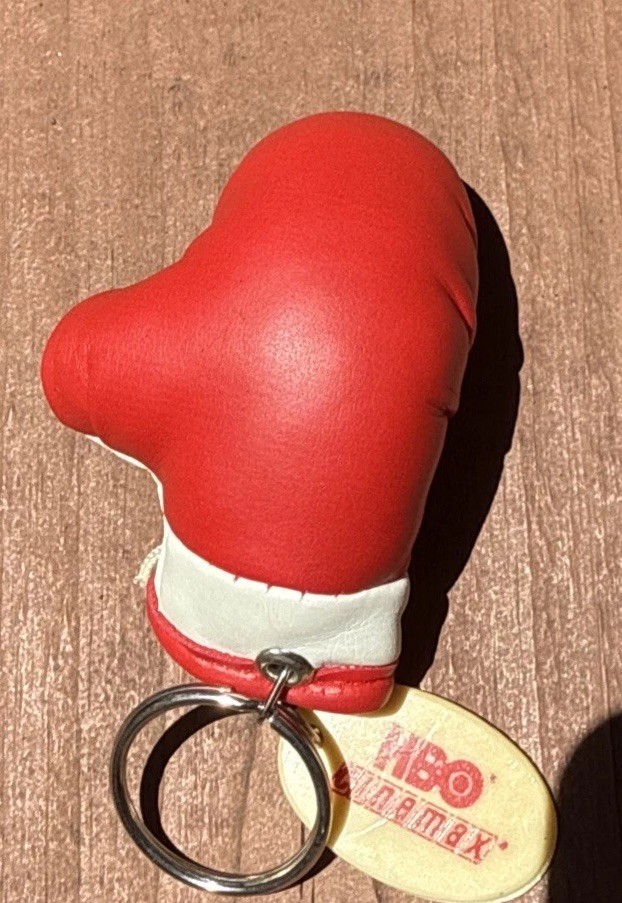 Vintage HBO CINEMAX Pay per view Boxing Glove Keychain advertisement 1980s-90s