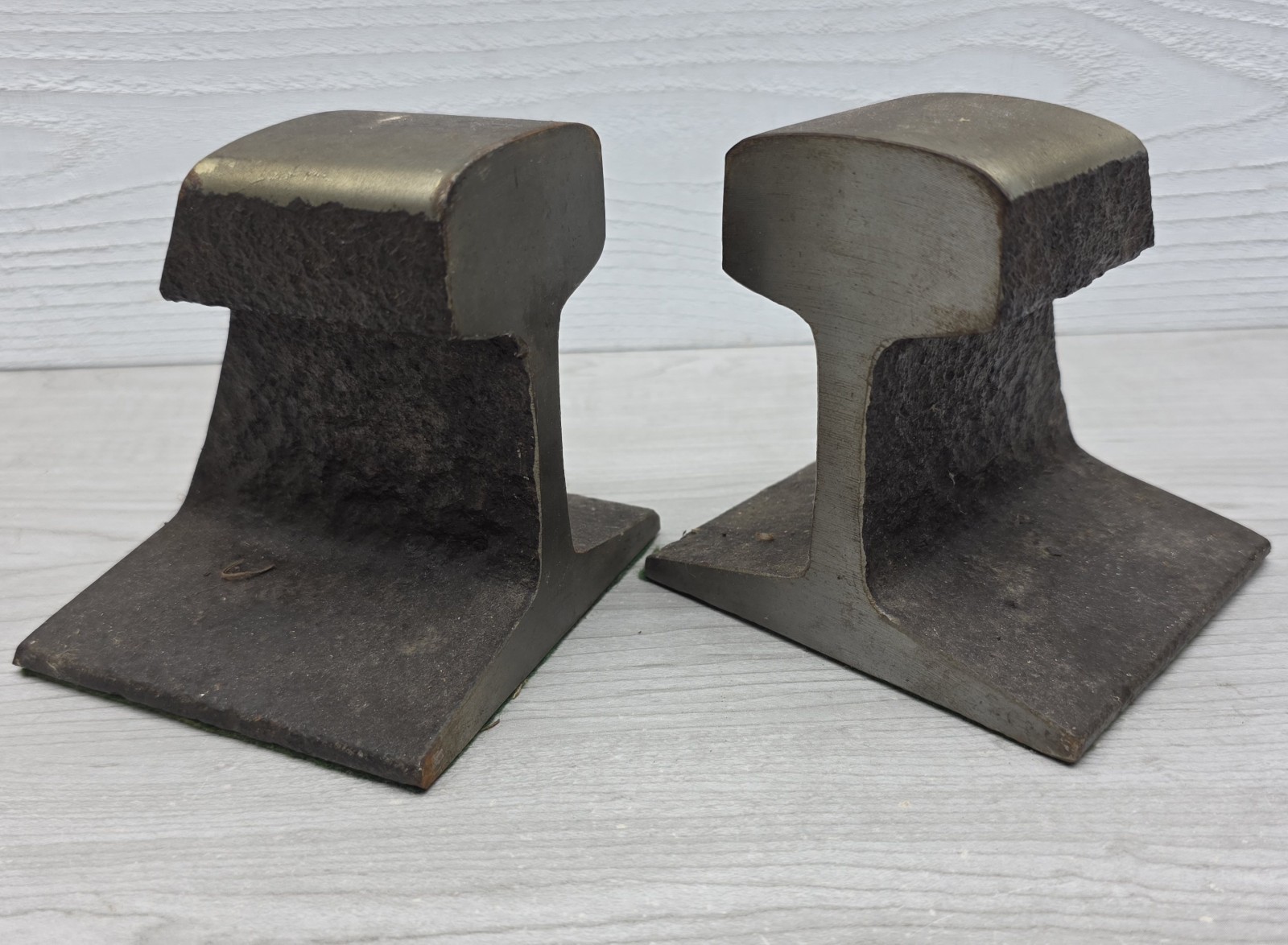 AWESOME ANTIQUE RAILROAD RAILWAY TRAIN TRACKS CUT INTO BOOKENDS 