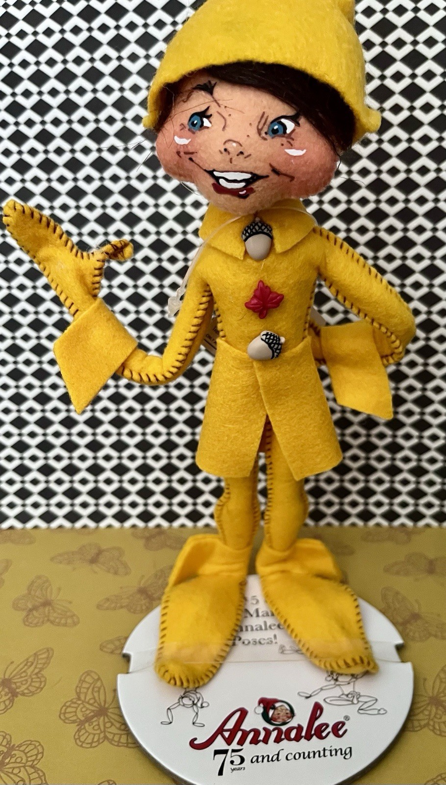 Annalee 9 inch Autumn Gold Elf new Annalee 9 inch Autumn Gold Elf new