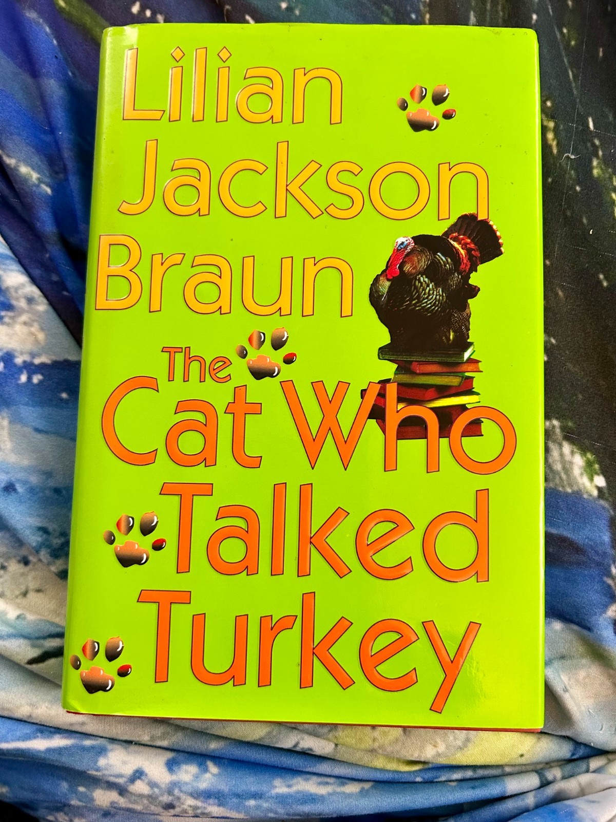 THE CAT WHO TALKED TURKEY LILIAN JACKSON BRAUN HARDCOVER BRAND NEW **FREE SHIP**