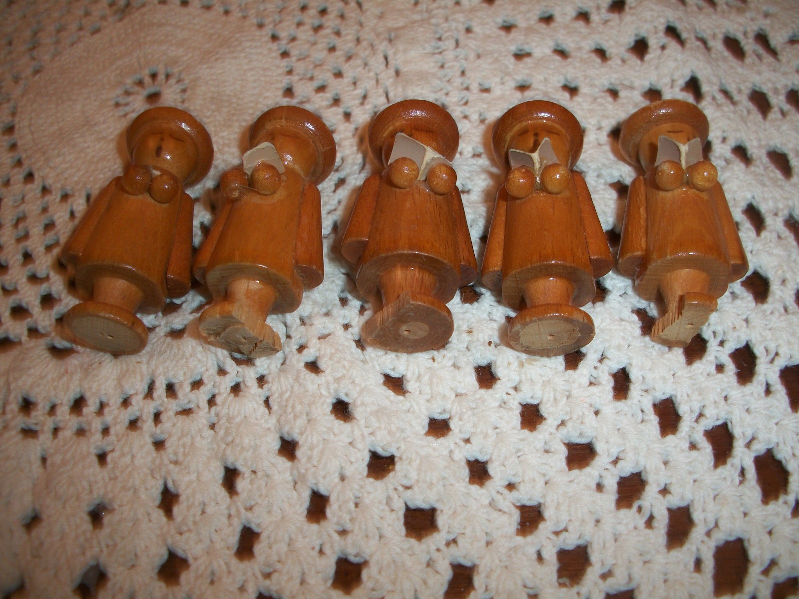Vintage Set/5 Miniature Wood Folk Art Singing Choir Made in Germany