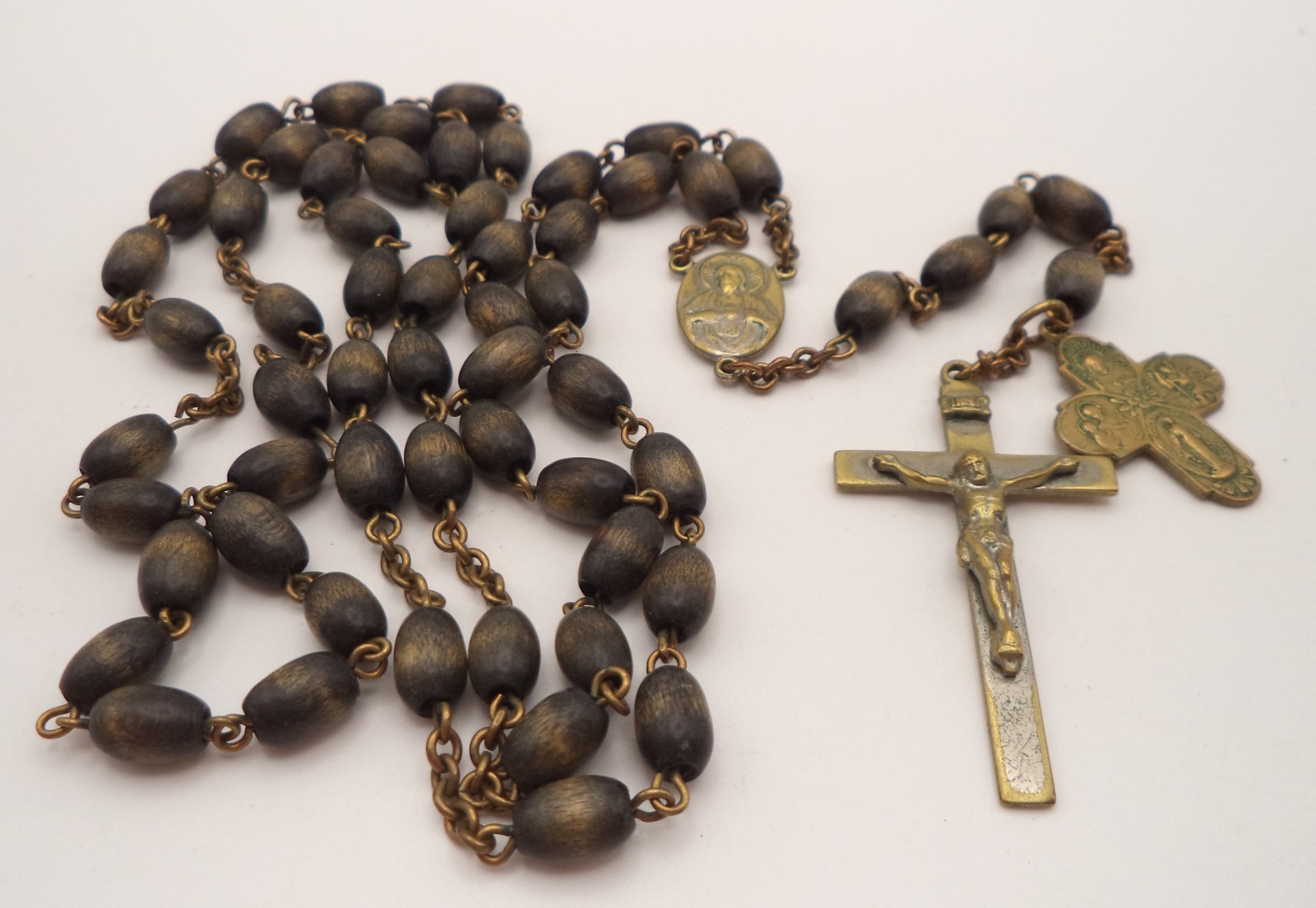 Vintage Di Roma Catholic Rosary Carved Wood Cocoa Beads 4-Way Emergency Medal 24