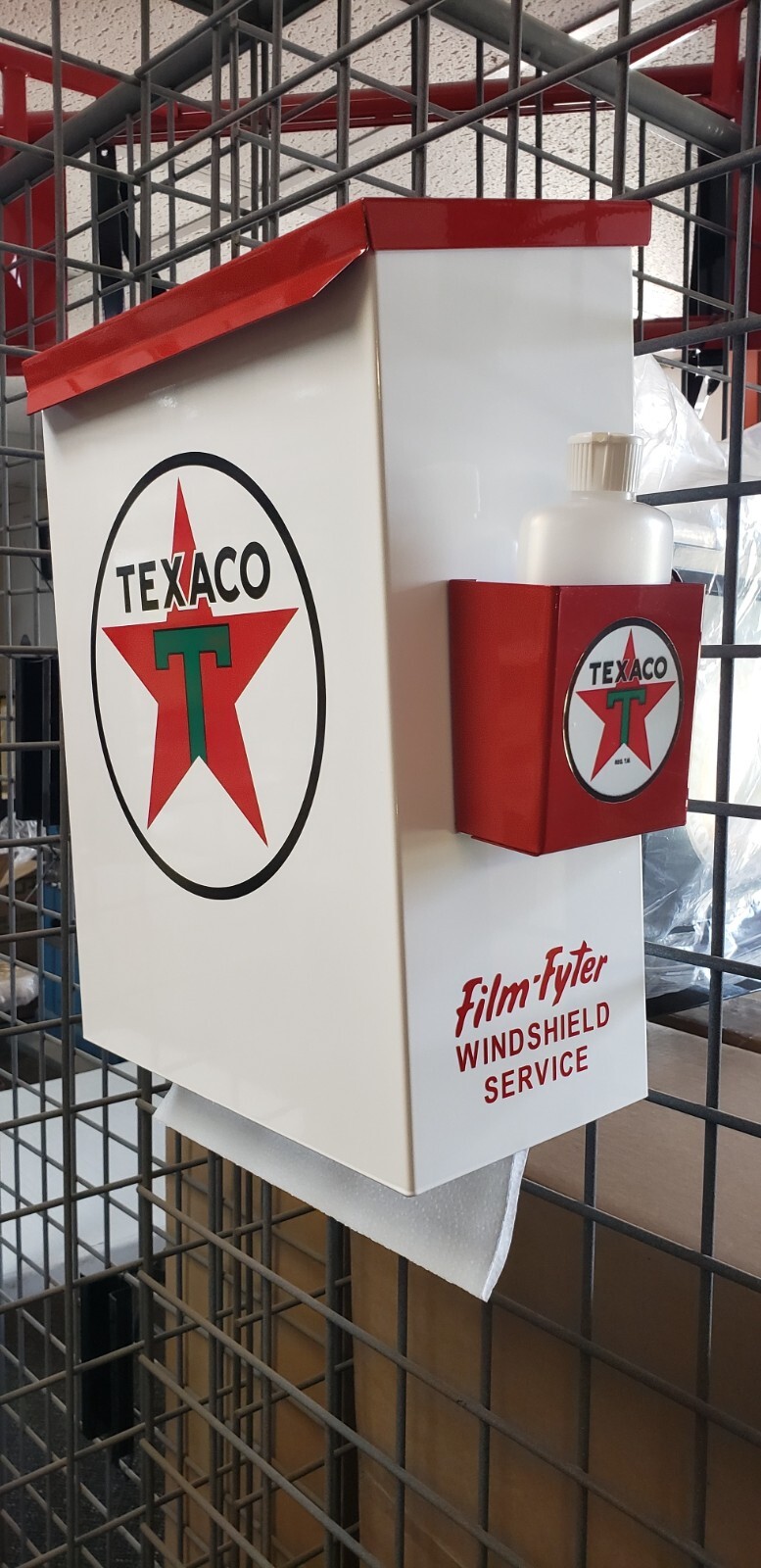TEXACO 1950S GAS OIL  STATION TOWEL BOX DISPENSER NEW