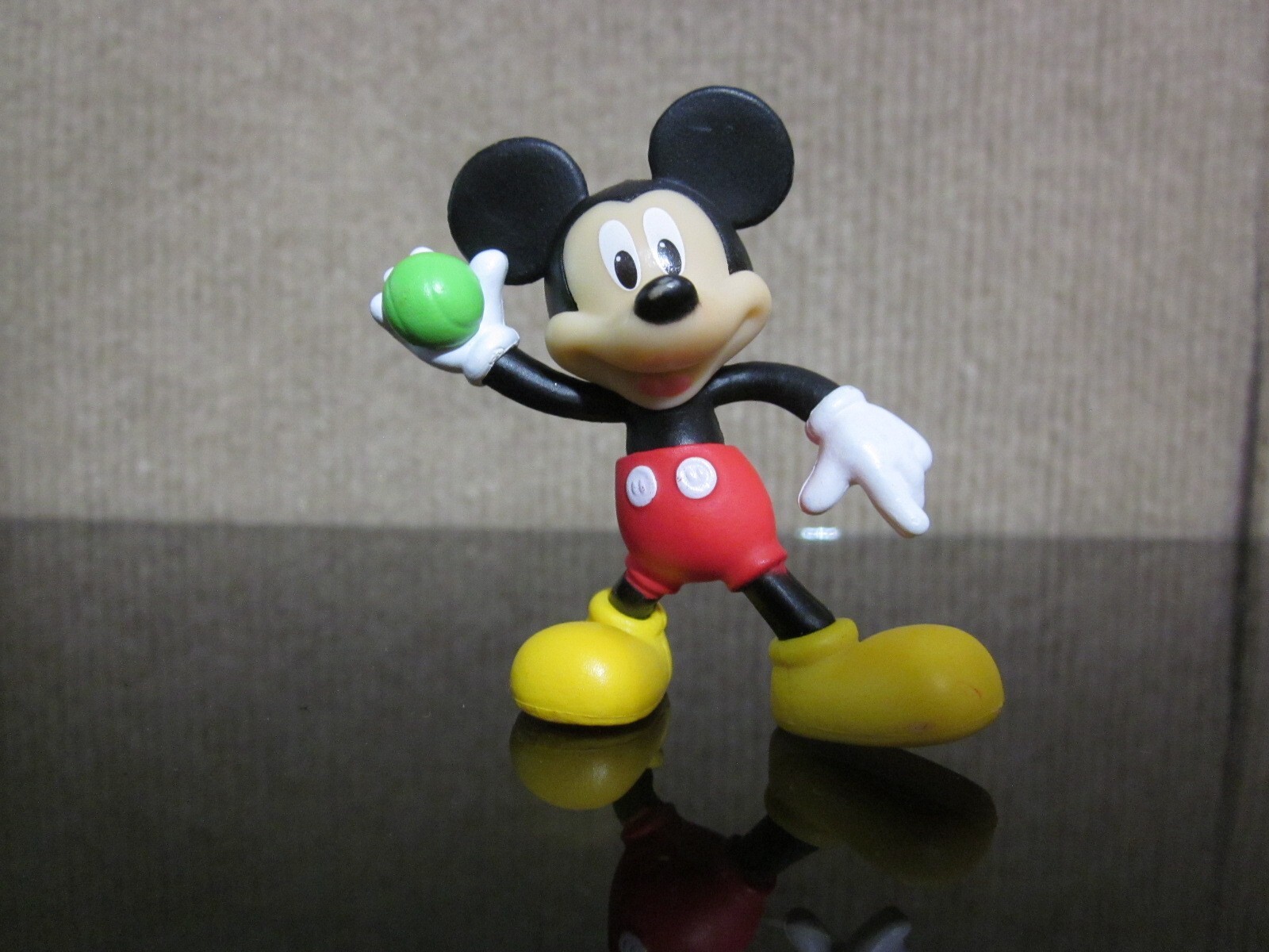Disney Mickey Mouse Throwing Tossing With Green Ball 2\