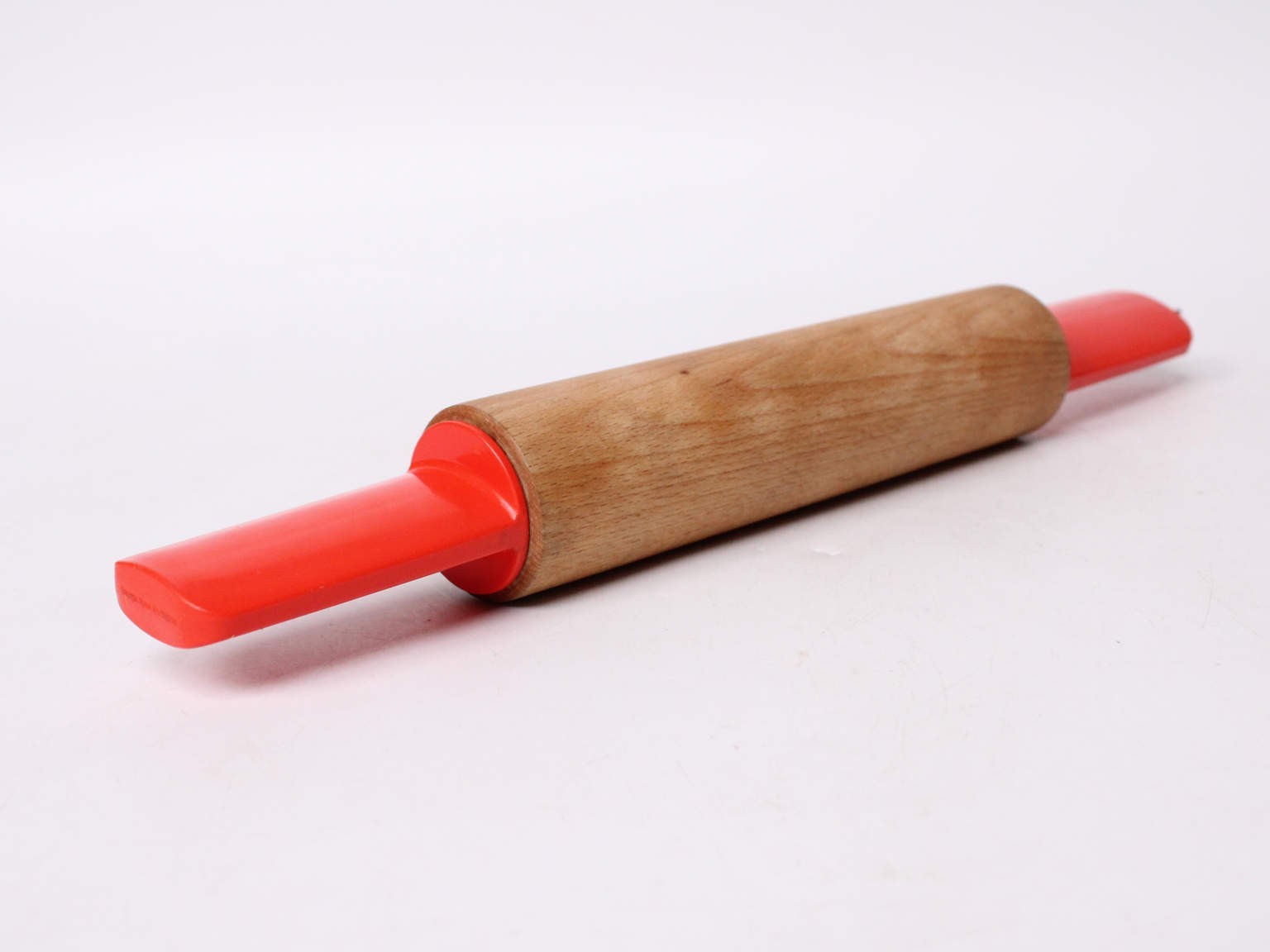 Koen de Winter Vintage Belgian Rolling Pin Red Melamine Handles
