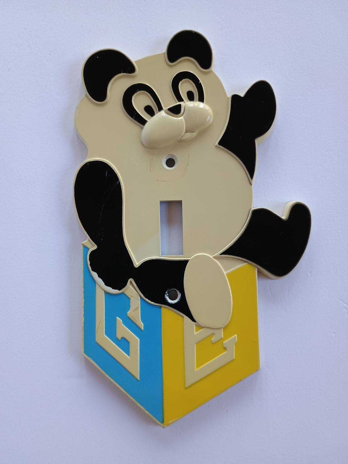 Vintage GE Panda Switch Plate General Electric 1974