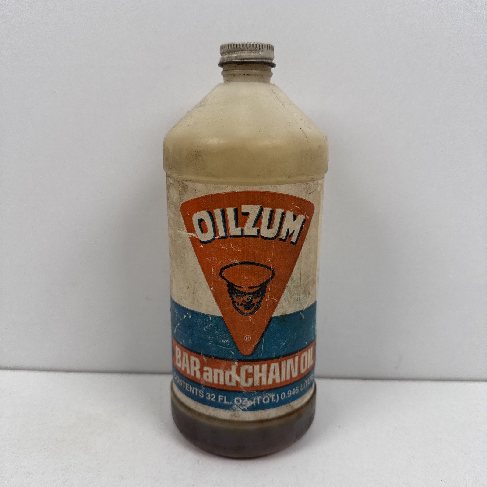 Vtg Plastic Oilzum Bar And Chain Oil 1 QT Bottle Chainsaw Gas Oil Advertising