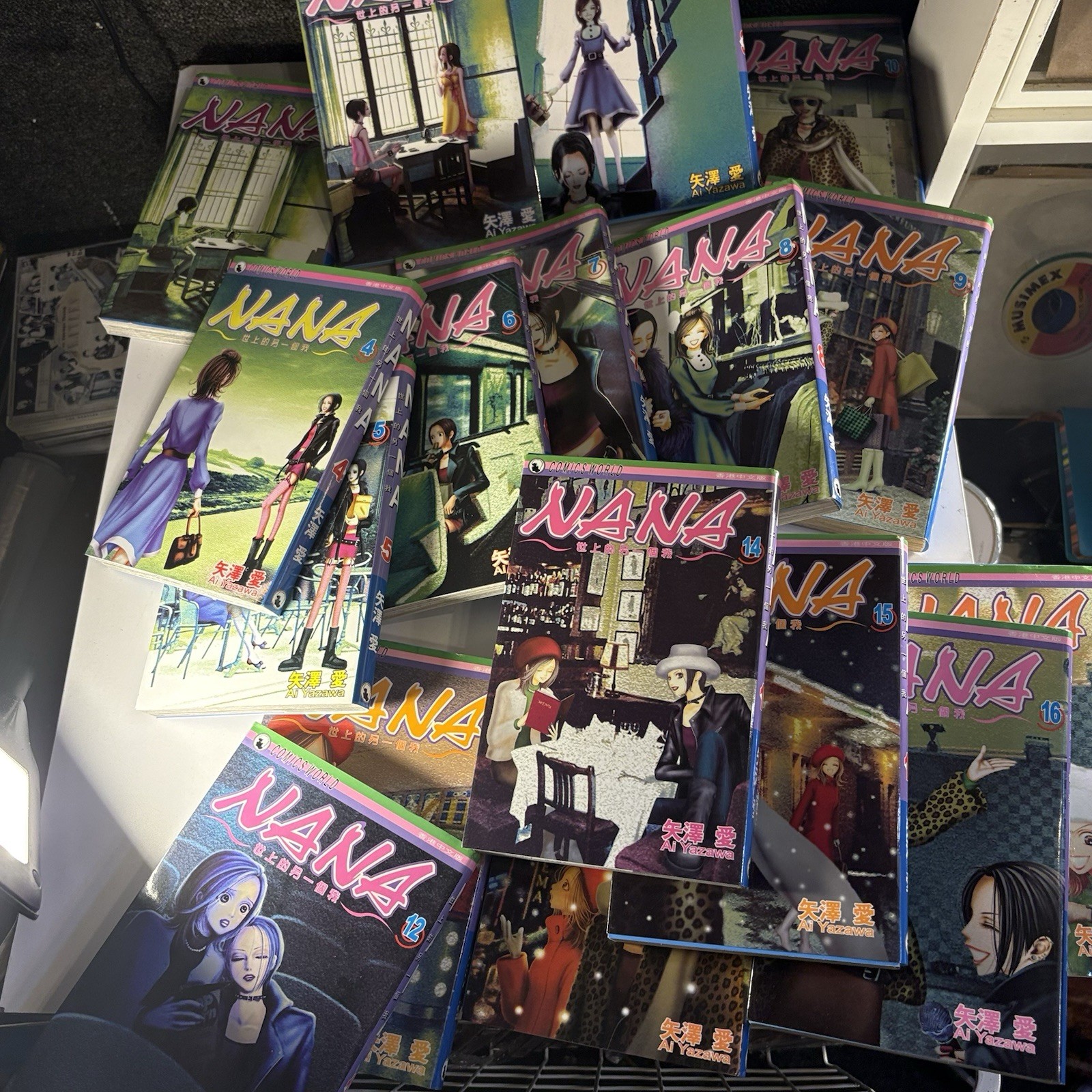 NANA Manga Set Volumes 1-17 Ai Yazawa Japanese Language Comic Lot 17 Books