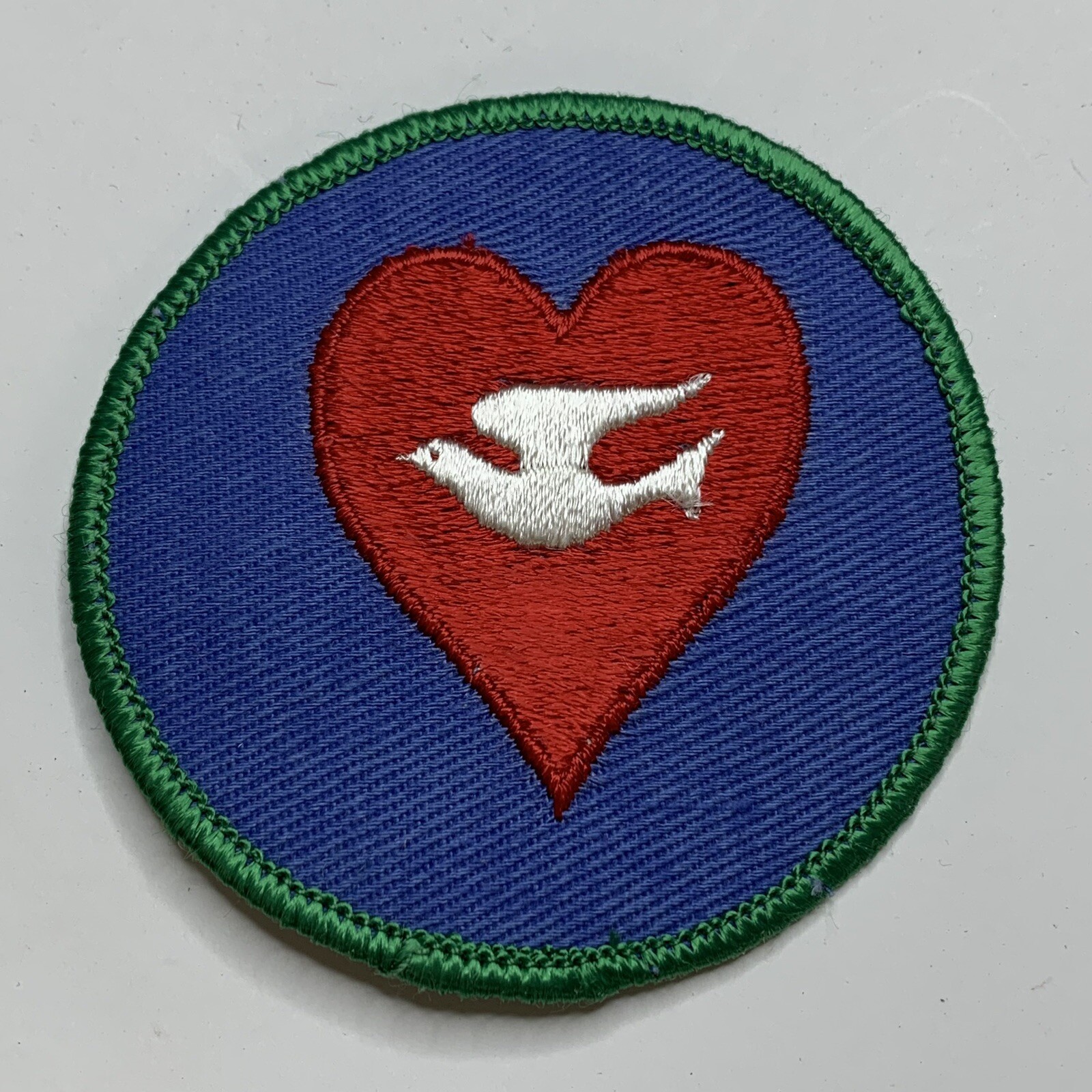 Vintage 1970s Flying White Dove on Heart 3” Round Patch