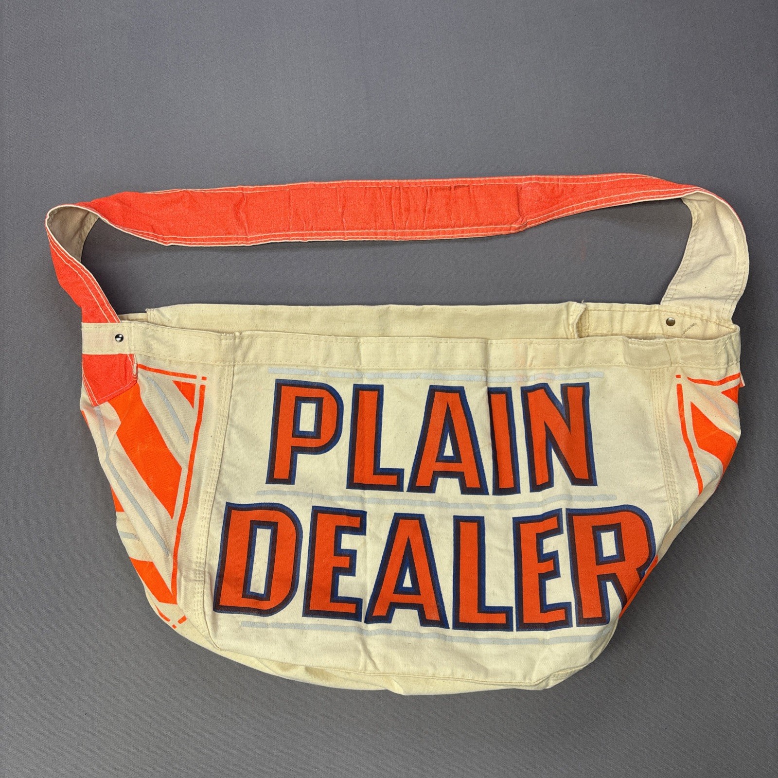 Vintage Cleveland Ohio Plain Dealer Newspaper Carrier Paperboy Bag Bin D