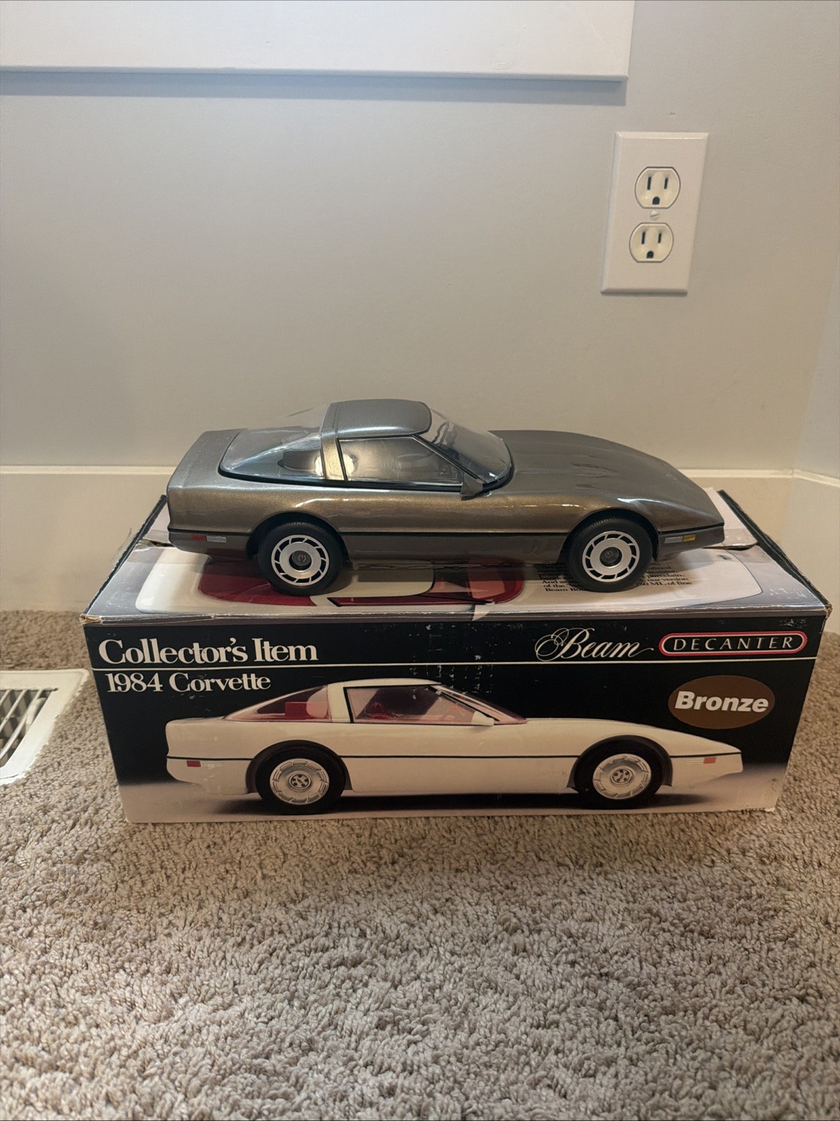 Jim Beam 1984 Vintage Whiskey Decanter 1978 Corvette Black Chevrolet Empty