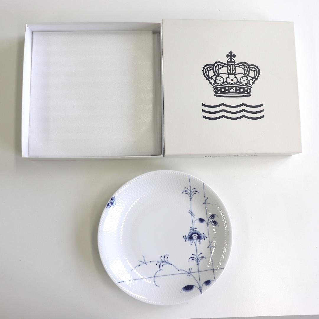 [Price reduced】New Royal Copenhagen Blue Palmette Plate 20cm Box