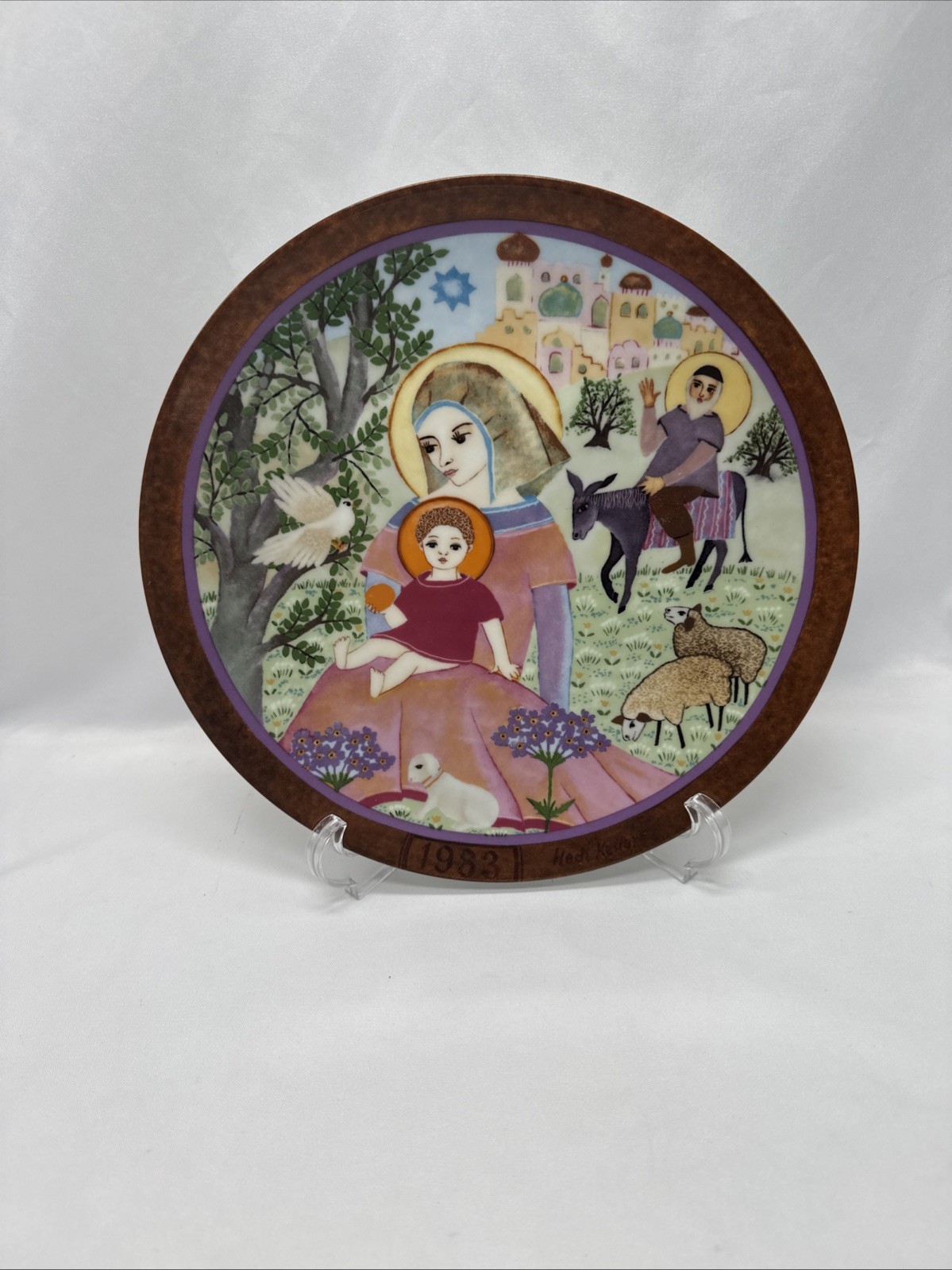 Konigszelt Bavaria Hedi Keller Collector Plate “Rest On The Flight” 1983