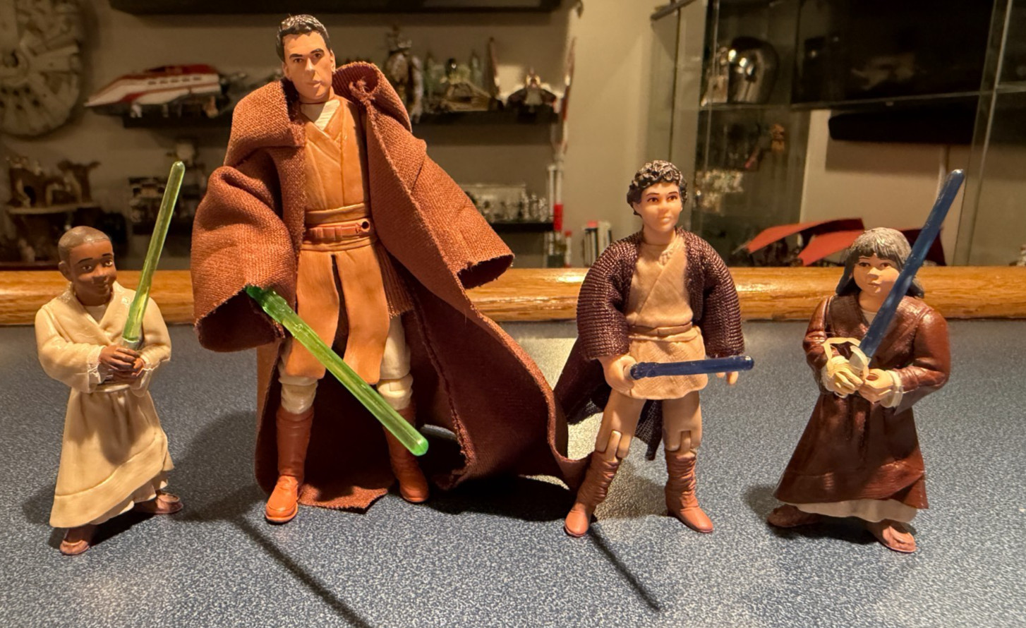 Star Tours Jedi training academy Set Jedi Master and Padawans