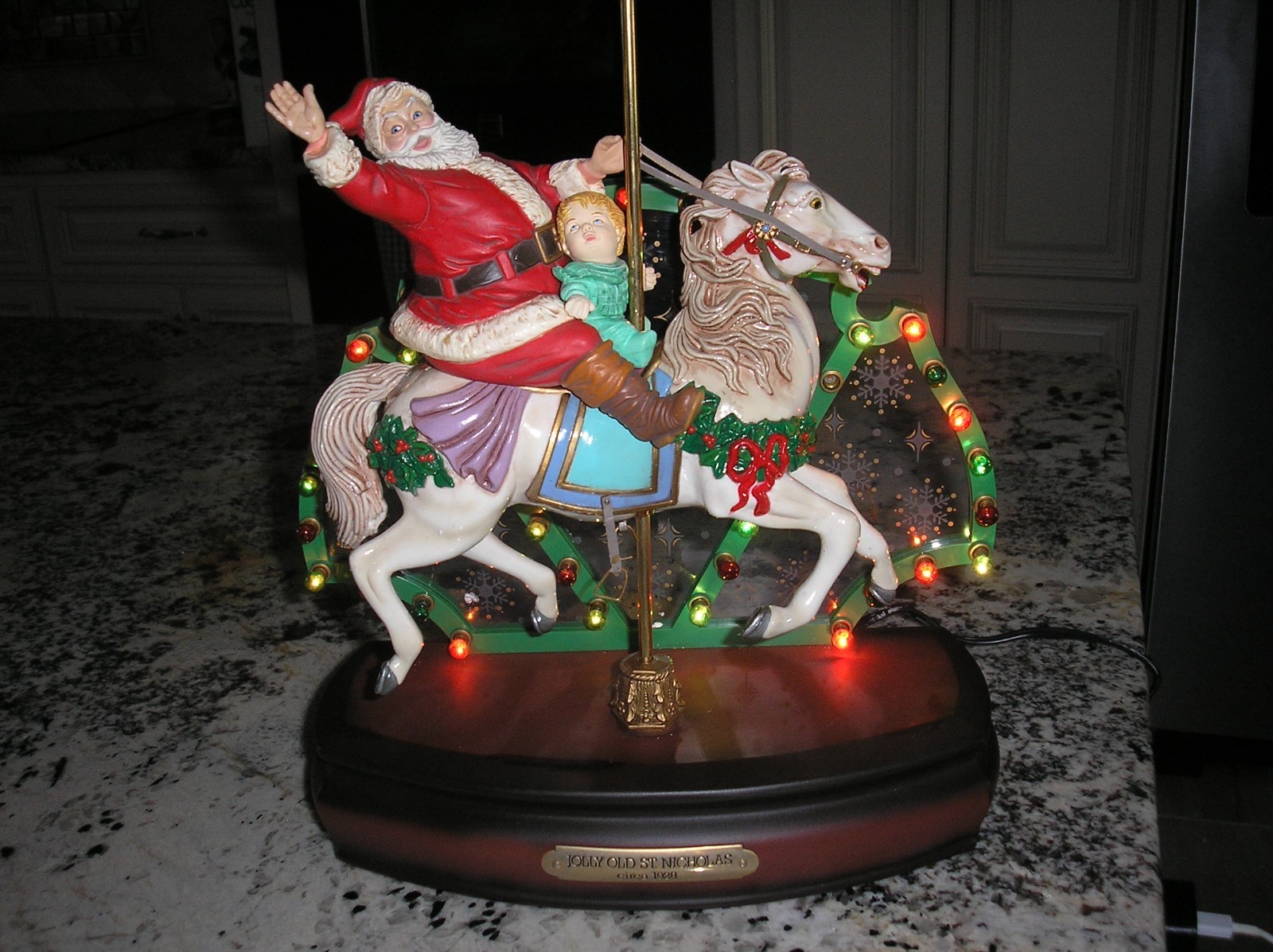 Vintage Enesco 1988 Jolly Old St Nicholas Lighted Musical/Motion Carousel