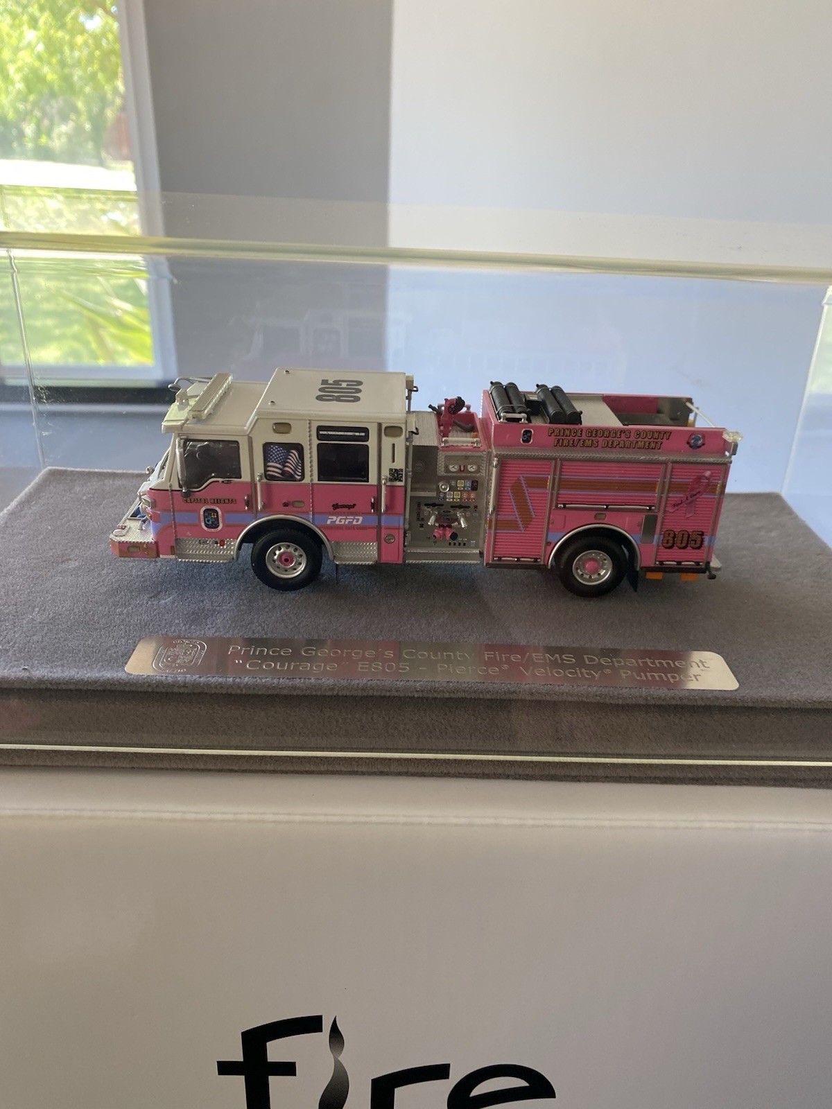 FR010 Fire Replicas Prince George’s County Fire Department Courage Pumper 1/50