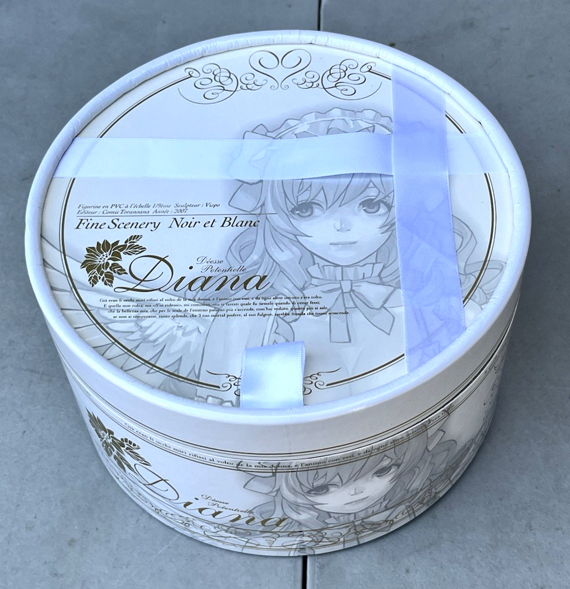 2007 Toranoana FineScenery Noir et Blanc Diana 1/7 PVC Figure released by Comic