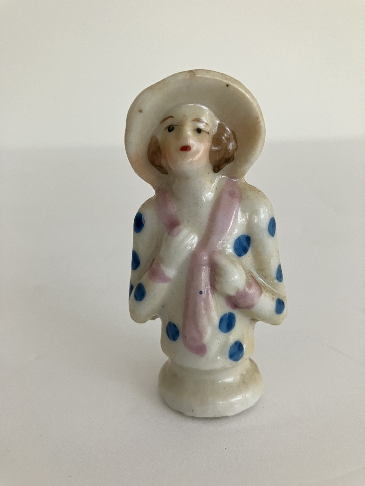 Vintage 1920’s-30’s Art Deco Porcelain Flapper Lady Half Doll Pincushion 2 1/4”
