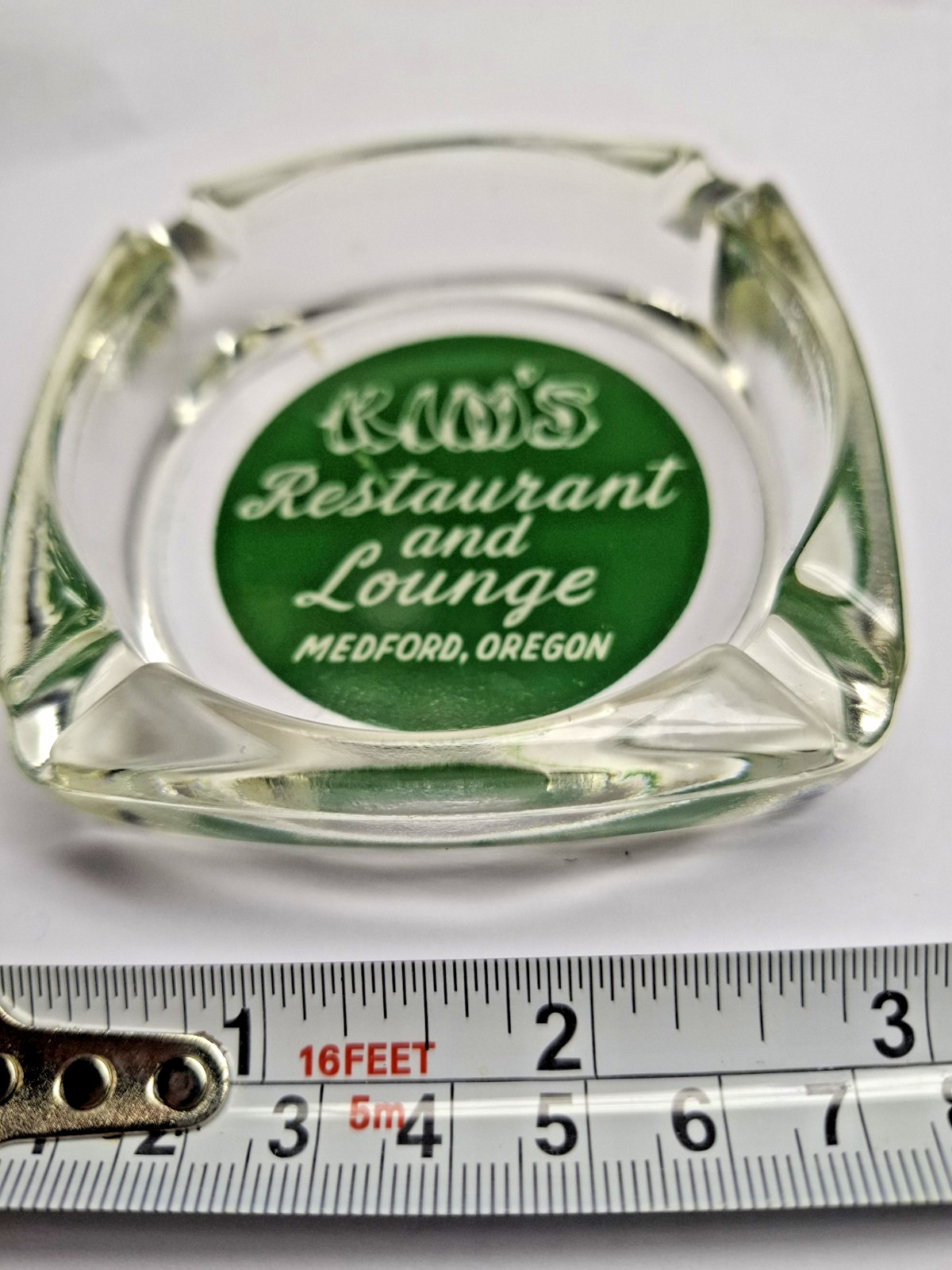 Vintage Kim's Restaurant and Lounge Medford Oregon 4 Lobe Glass Ashtray