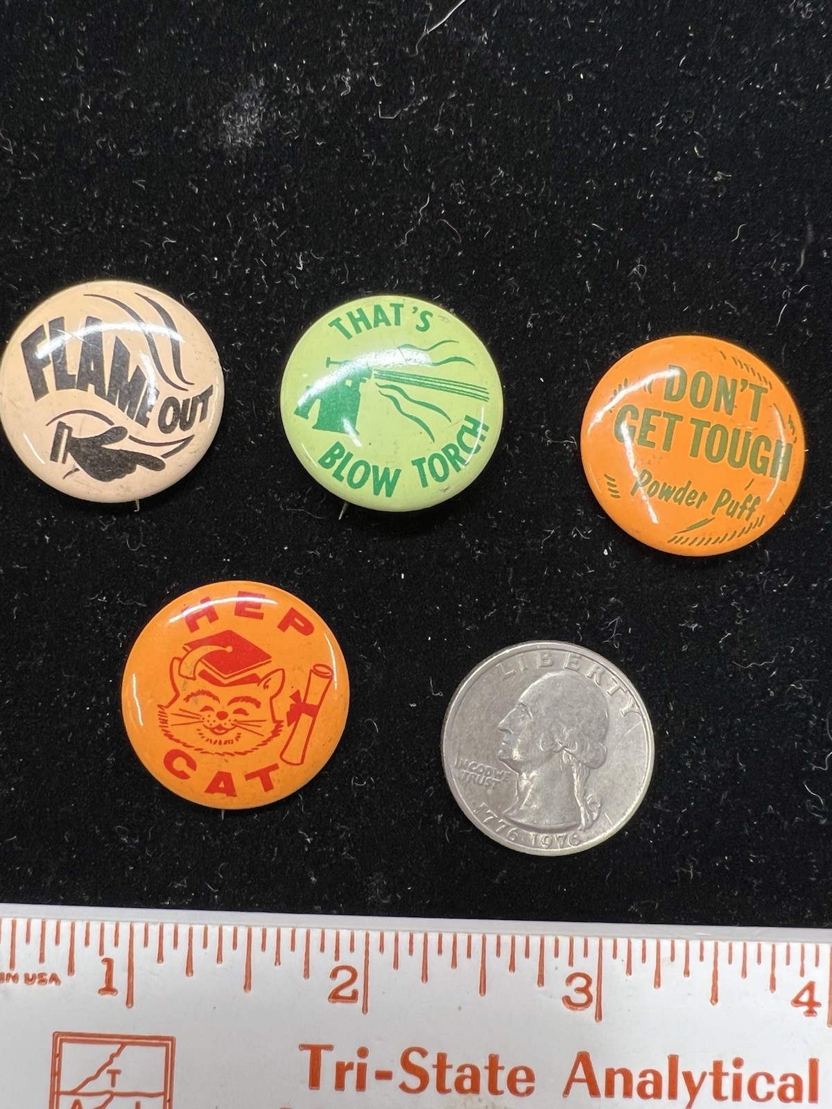 4 VINTAGE ARMOUR FRANKS PIN BACKS