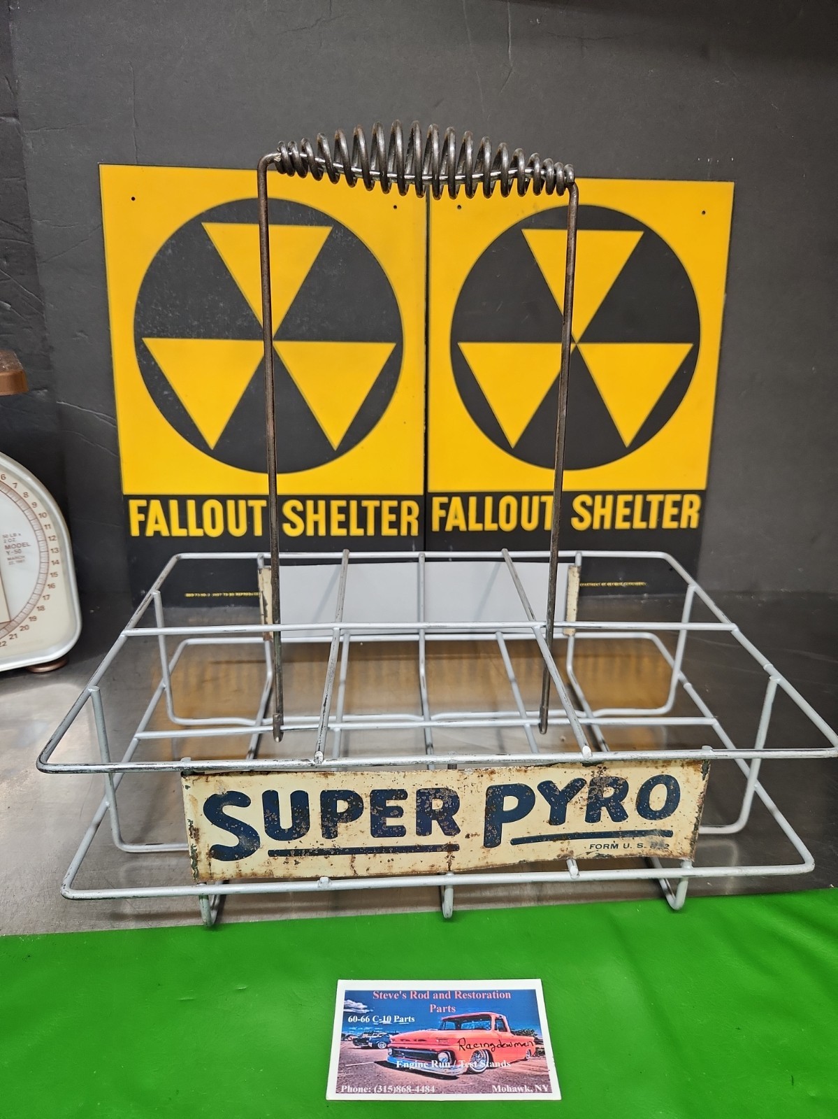 Vintage Super Pyro Bottle Rack Carrier 