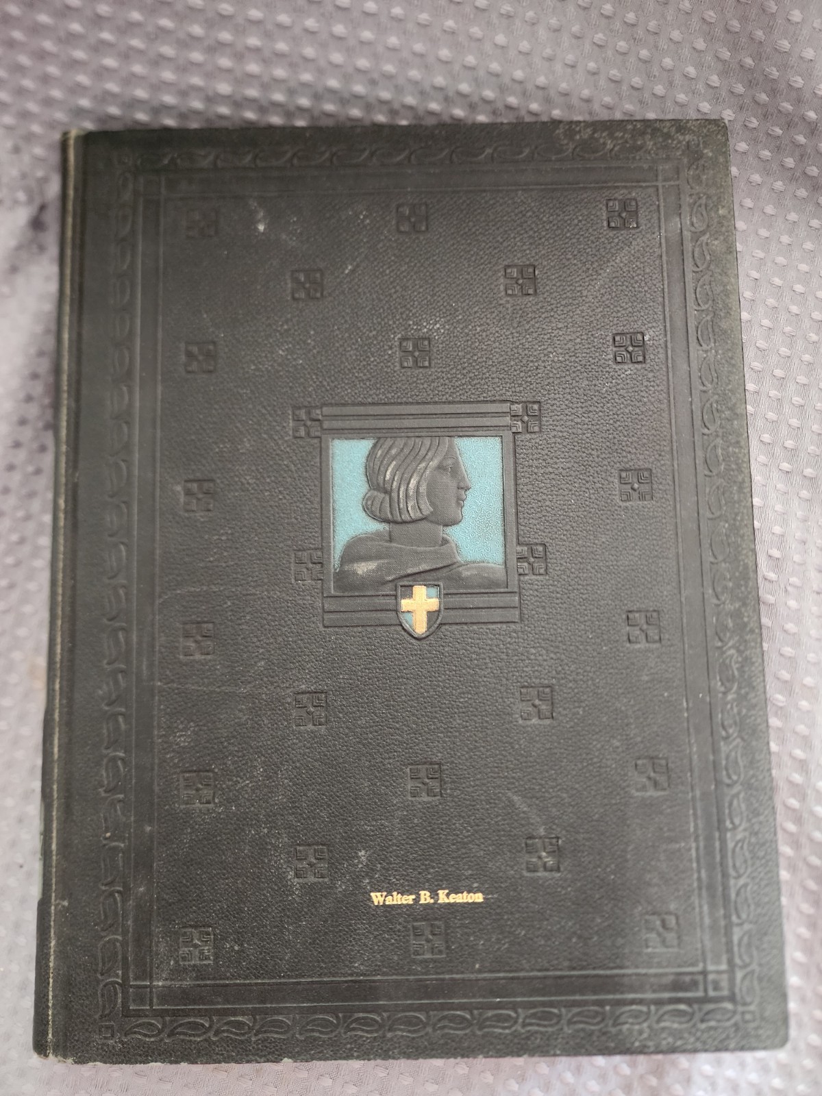 VTG 1931 Indiana University Hoosiers Yearbook The Arbutus Bloomington 
