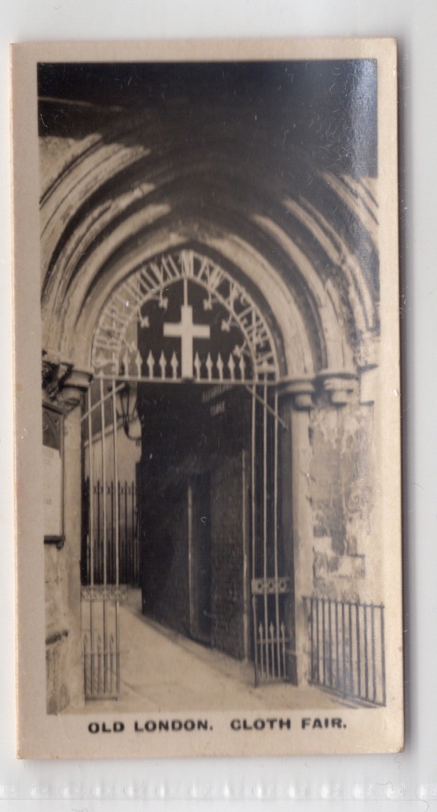 Wills NZ British Royal Ancient Buildings 1925 #32 Old London Cloth Fair