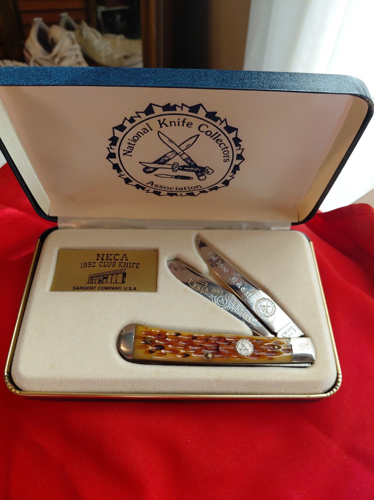 Queen City SARGENT 1992 NKCA Club  Trapper Pattern Knife