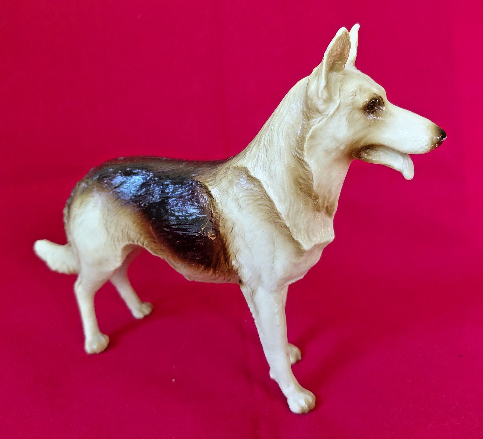 Vintage Breyer Rin Tin Tin Early Plastic German Shepard - Nice