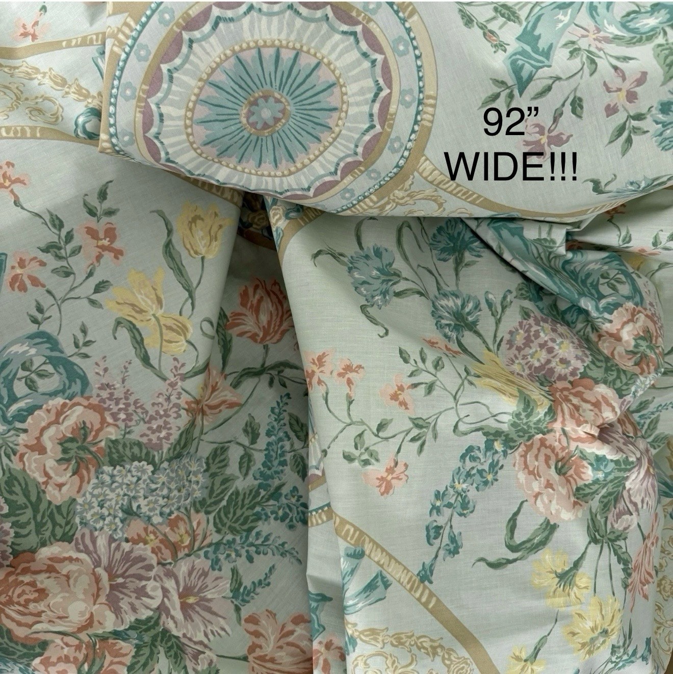 Vintage 80s English Chintz Floral Classic Cottagecore Shabby Chic Fabric 3Yd 92”