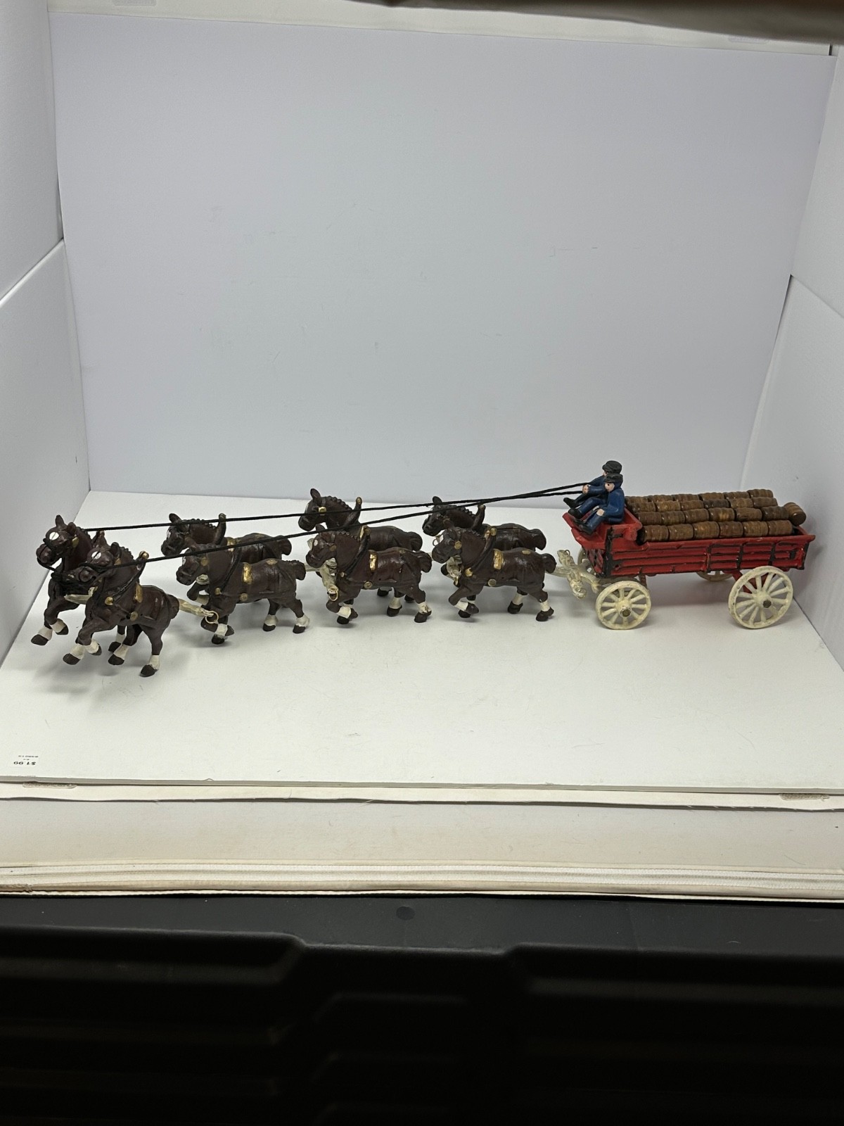 Vintage Cast Iron Budweiser Clydesdale Wagon 2 Drivers 8 Horses 31 Barrels Z0