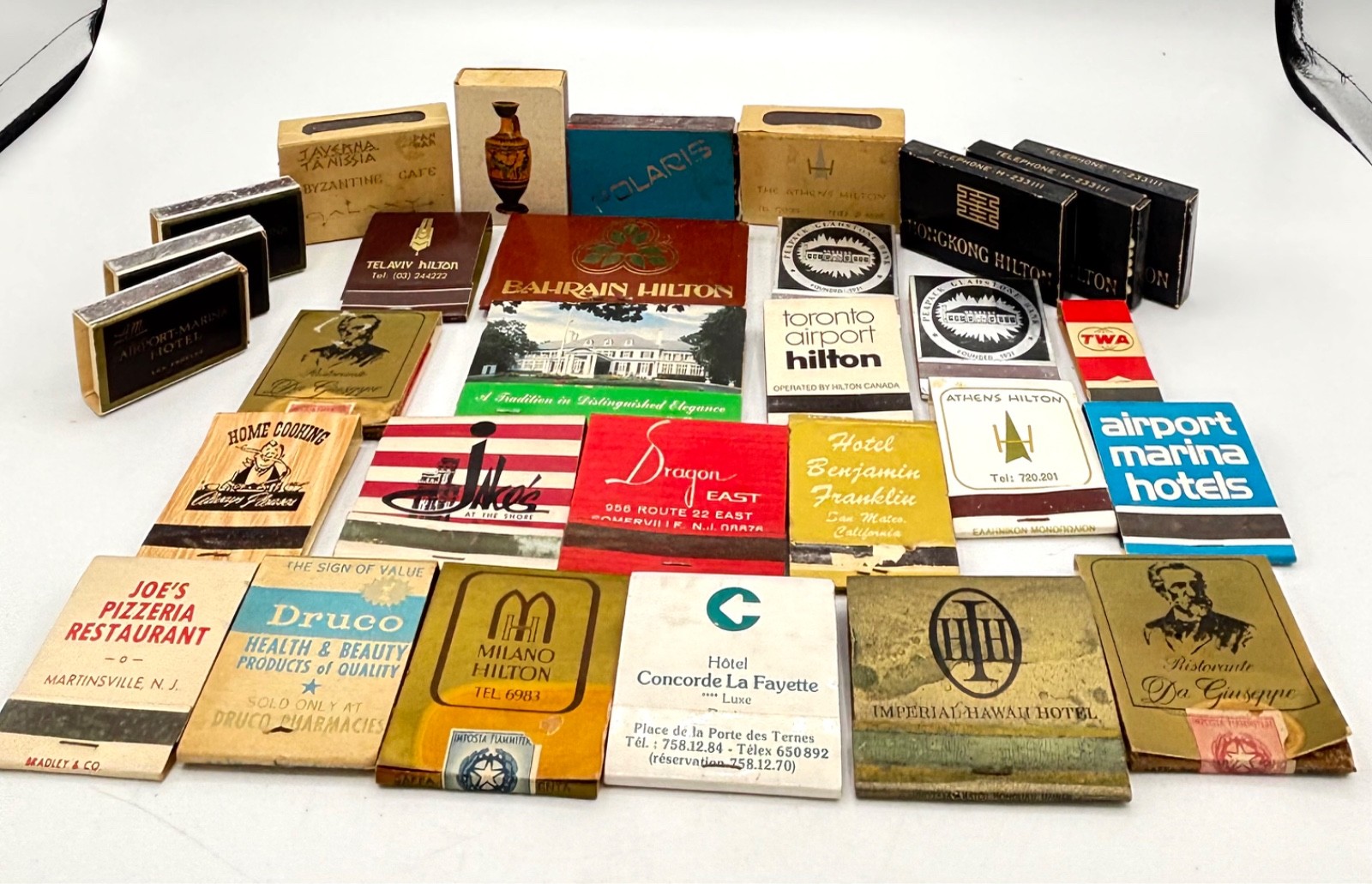 VTG EARLY Matchbooks Advertising Lot Of 30-TWA, Dragon East, Milano Hilton… VTG EARLY Matchbooks Advertising Lot Of 30-TWA, Dragon East, Milano Hilton…