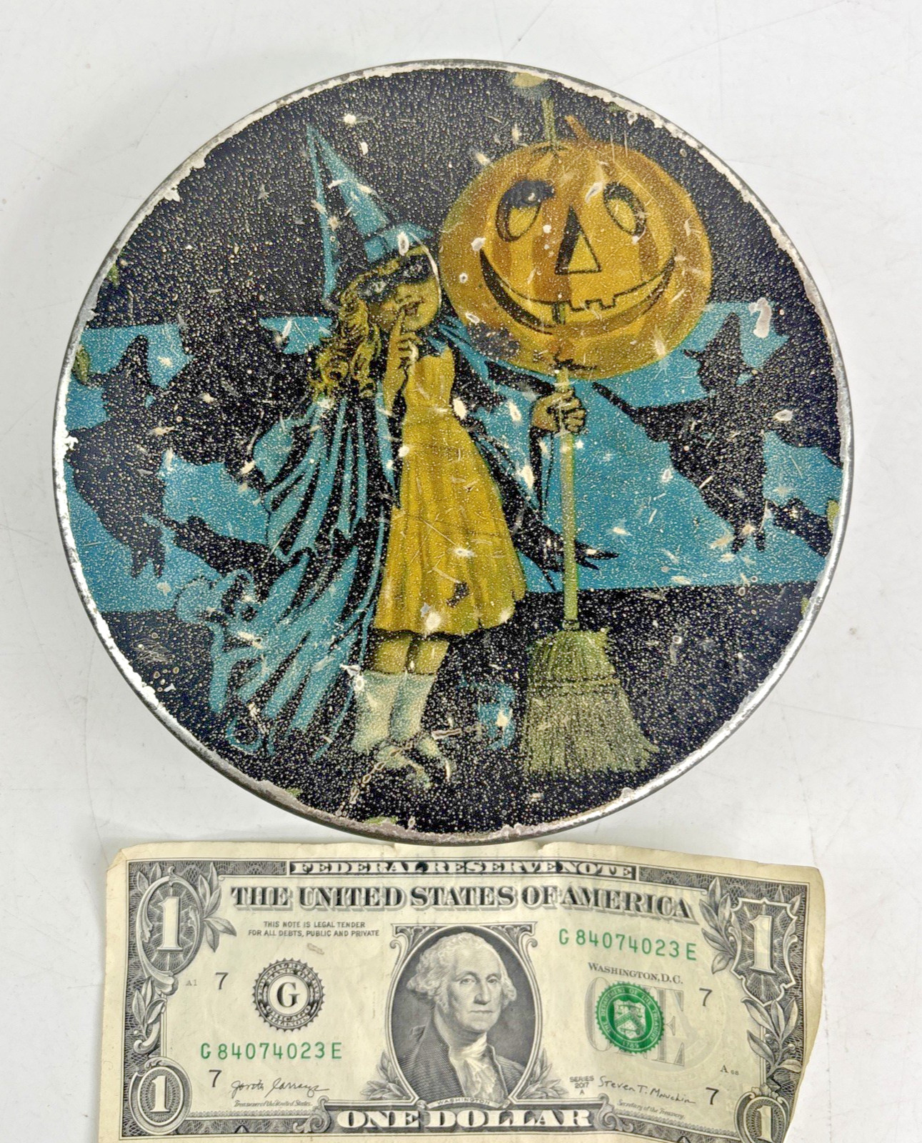 Vintage 1930s Tindeco Halloween Candy Tin Masked Witch Jack-O-Lantern Pumpkin 6”