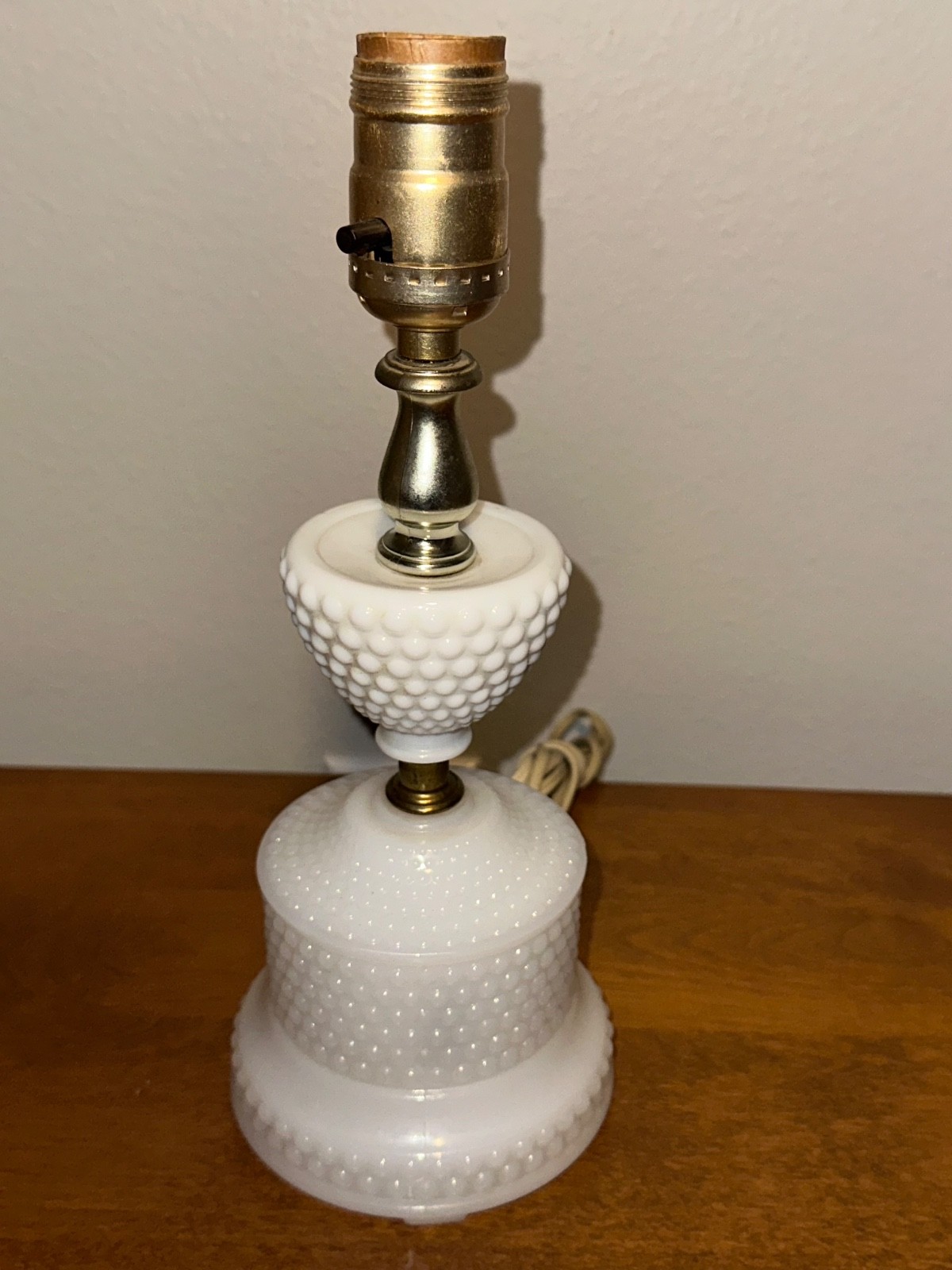Vintage Milk Glass Hobnail Lamp - No Shade - Tested and Working Vintage Milk Glass Hobnail Lamp - No Shade - Tested and Working