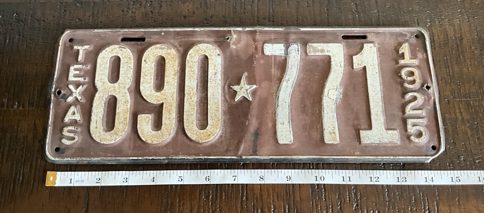 Antique 1925 Texas License Plate 890-771