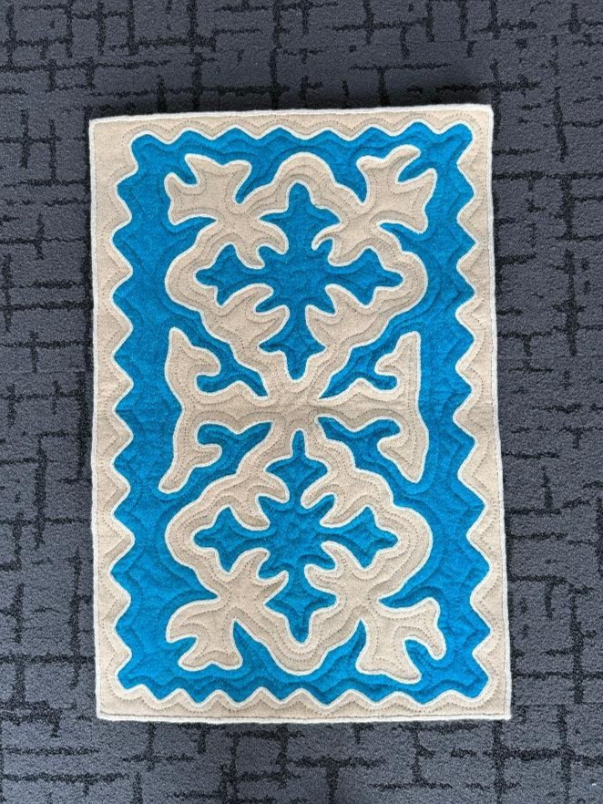 AUTHENTIC  HAND CRAFTED KYRGYZ FELT  NATURAL WOOL SHYRDAK RUG - APPROX 23\