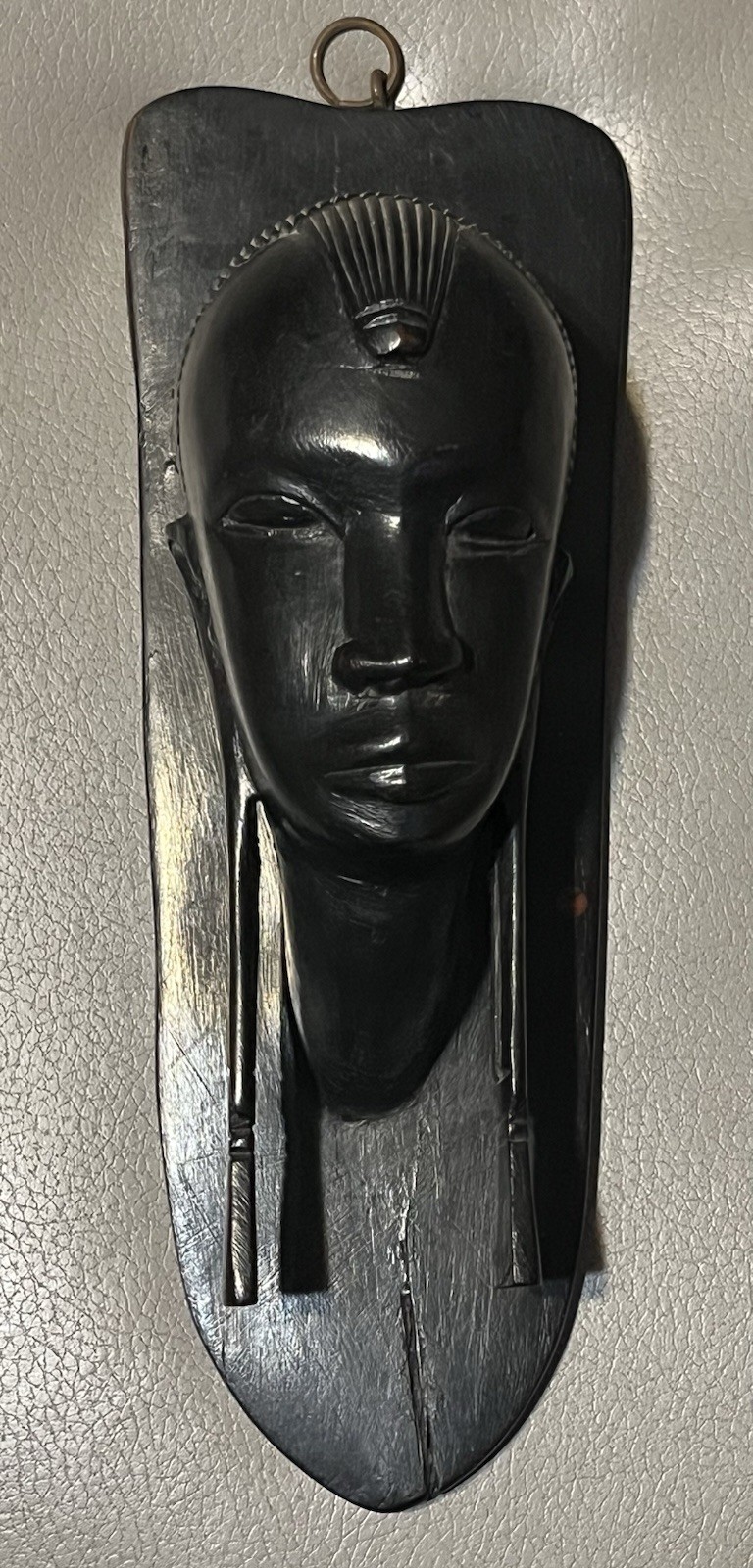 Vintage Hand-Carved African Ebony Wood Wall Plague Bust - 8.5\