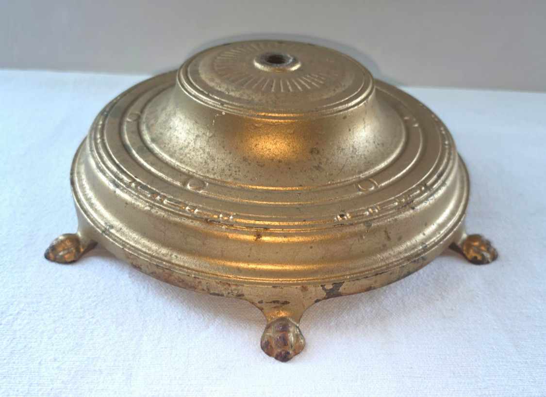 Vintage Rembrandt Art Deco Mid Century Cast Iron Footed Base