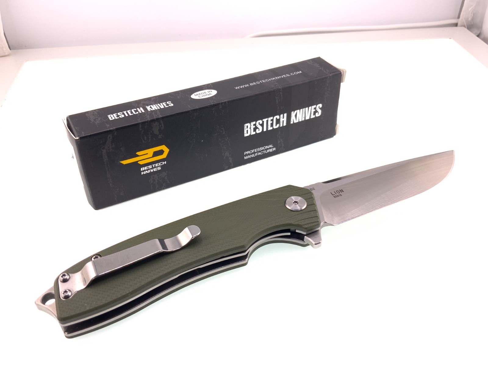 New Bestech Knives Lion Liner Lock Knife D2 STONE WASH SATIN BG01B UNUSED IN BOX